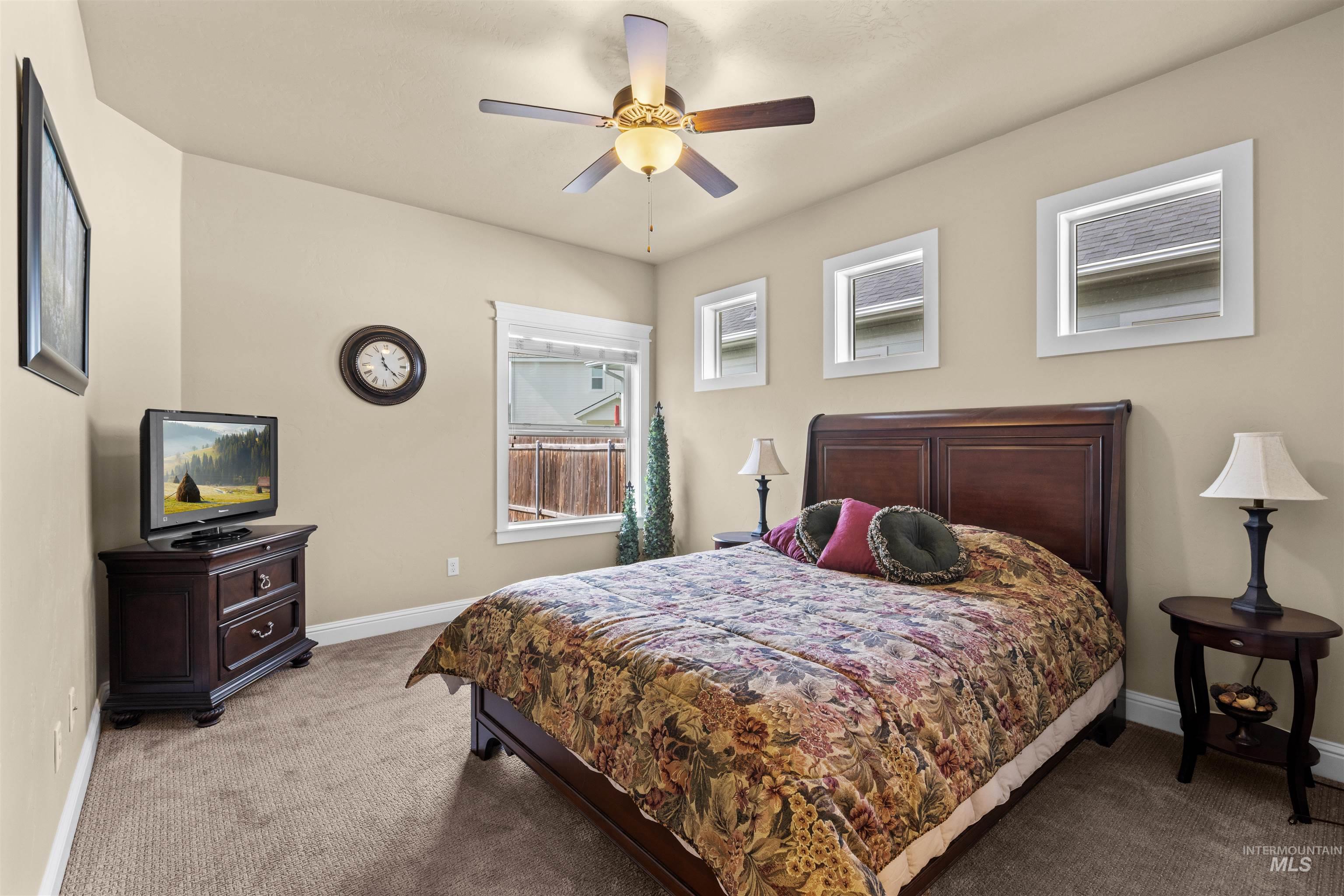 10697 W Hidden Brook Drive, Star, Idaho 83669, 3 Bedrooms, 2.5 Bathrooms, Residential For Sale, Price $549,900,MLS 98998650