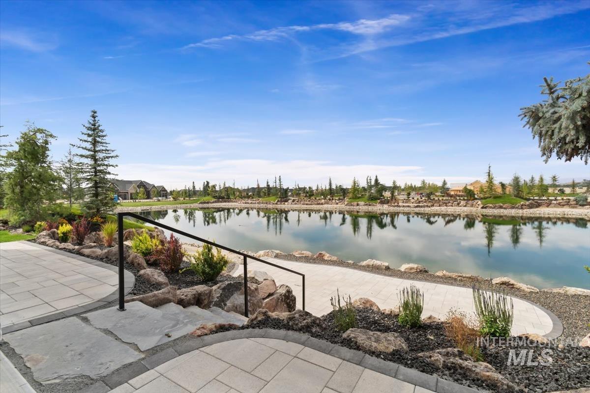 3641 N Bellrock Ave, Eagle, Idaho 83616, 5 Bedrooms, 4.5 Bathrooms, Residential For Sale, Price $2,099,000,MLS 98998652