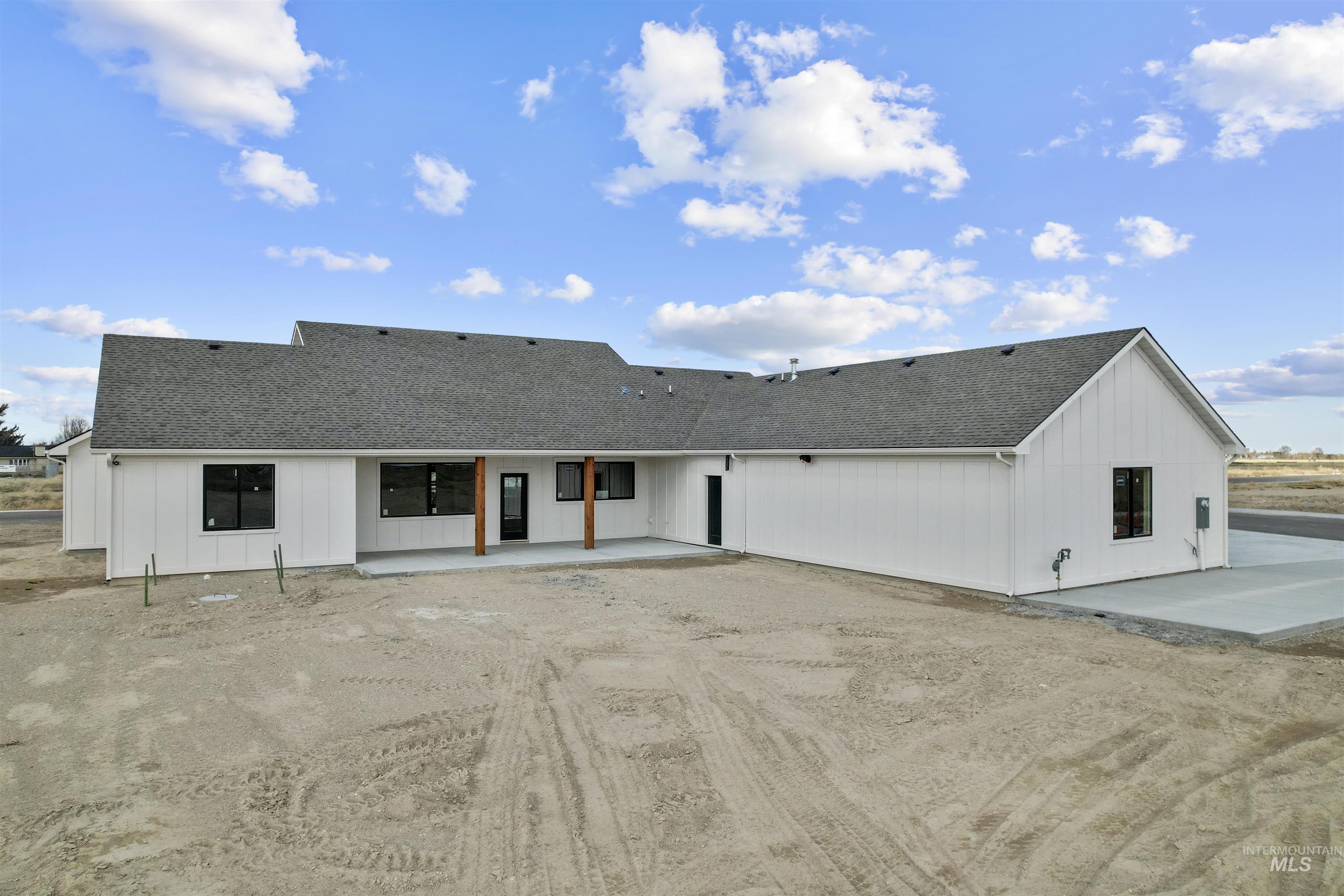 949 E Coventry Ln, Burley, Idaho 83318, 4 Bedrooms, 2.5 Bathrooms, Residential For Sale, Price $650,000, 98998653