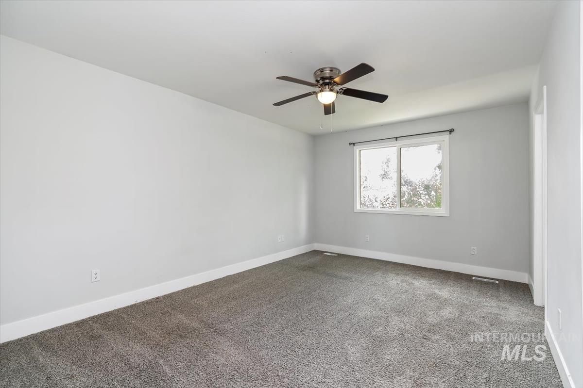 1344 N Crestmont Drive, Meridian, Idaho 83642, 4 Bedrooms, 3 Bathrooms, Rental For Rent, Price $2,995, 98998654