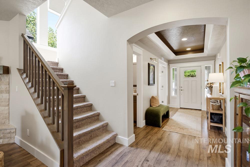 18674 Smiley Peak Ave, Nampa, Idaho 83687, 5 Bedrooms, 2.5 Bathrooms, Residential For Sale, Price $598,000, 98998661