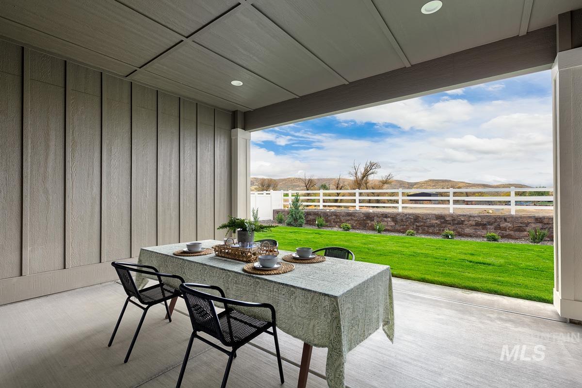 7283 W Waxwing Dr, Boise, Idaho 83714, 5 Bedrooms, 4.5 Bathrooms, Residential For Sale, Price $1,350,000,MLS 98998662