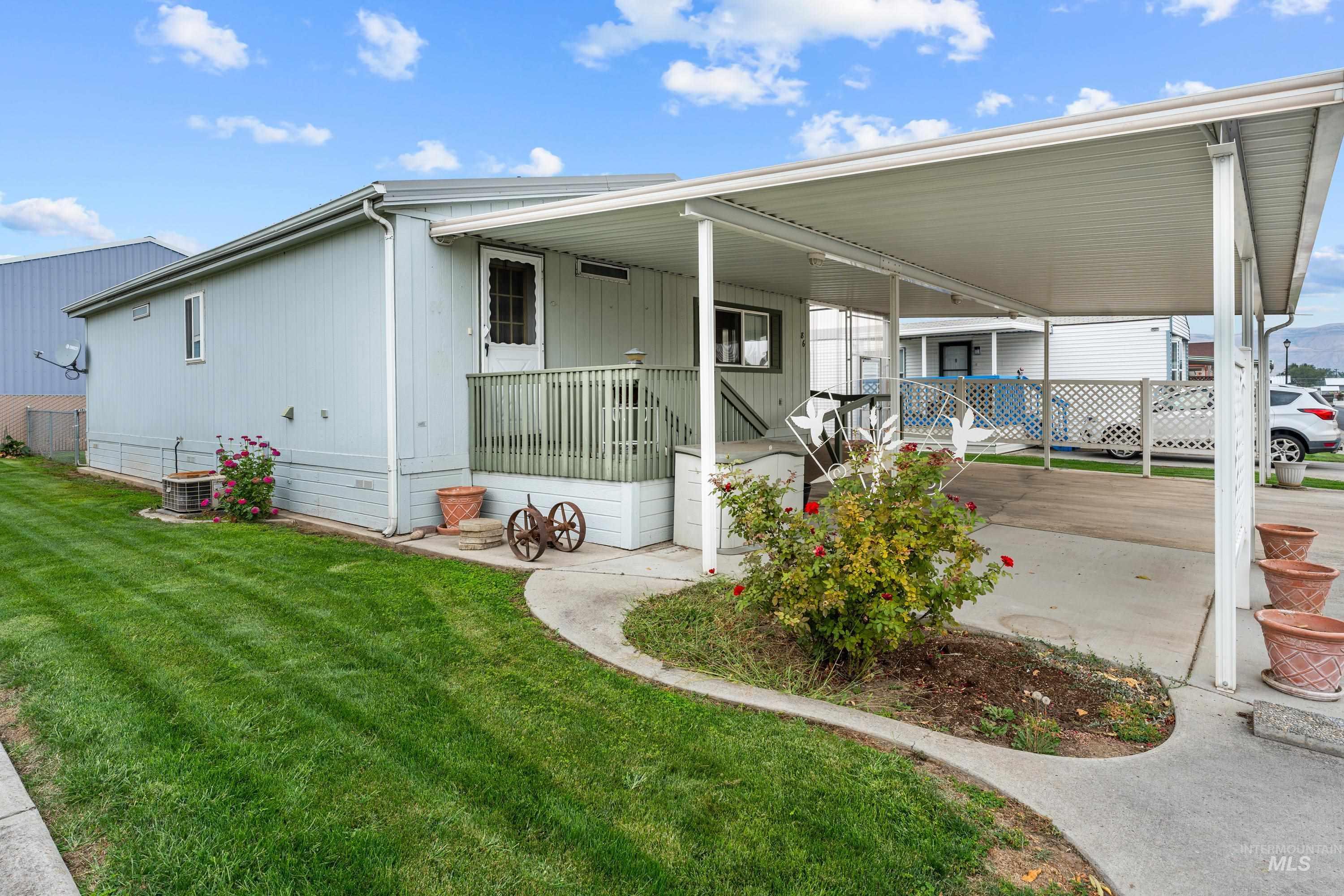 2115 6th Ave, Clarkston, Washington 99403, 3 Bedrooms, 2 Bathrooms, Residential For Sale, Price $98,000,MLS 98998664