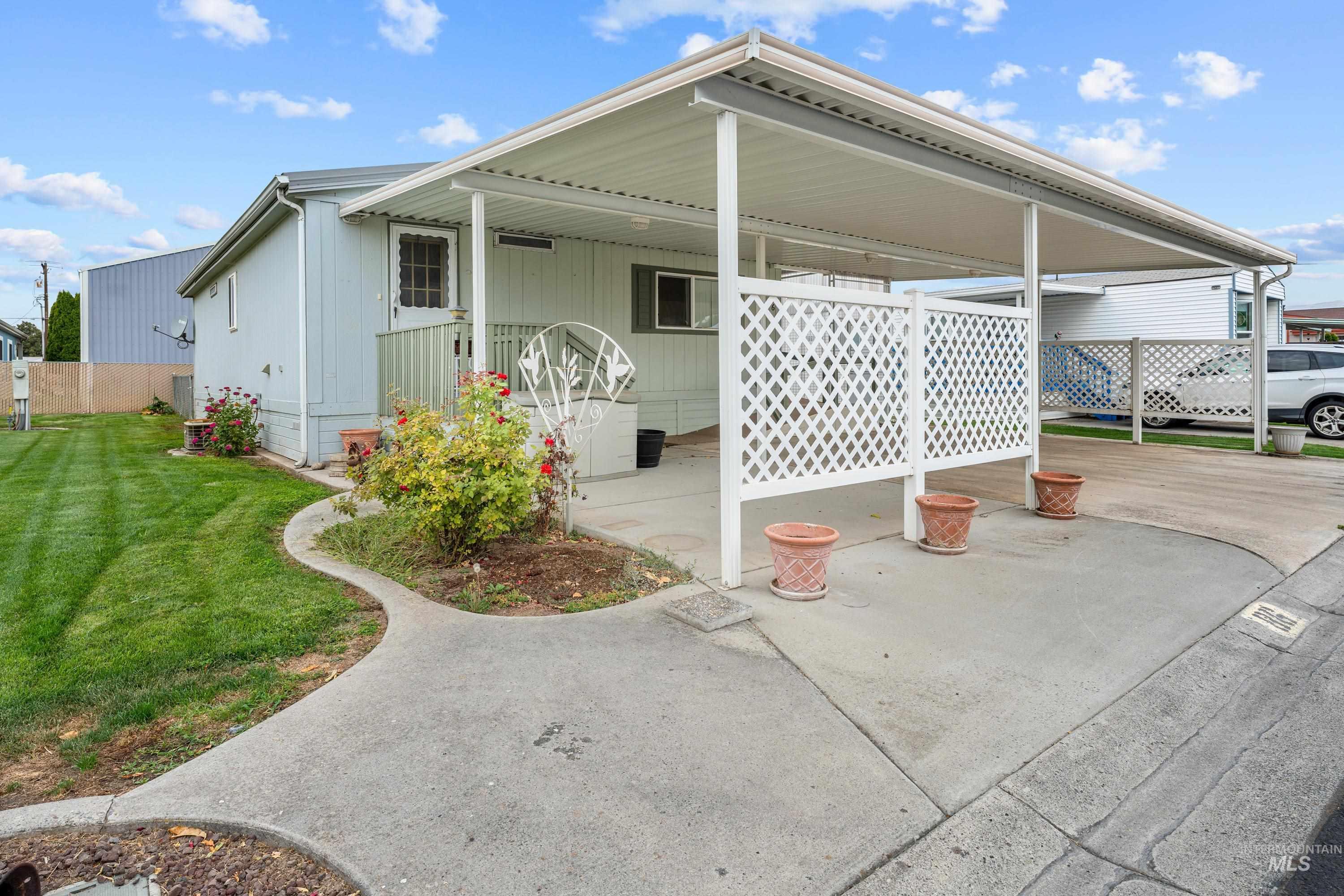 2115 6th Ave, Clarkston, Washington 99403, 3 Bedrooms, 2 Bathrooms, Residential For Sale, Price $98,000,MLS 98998664