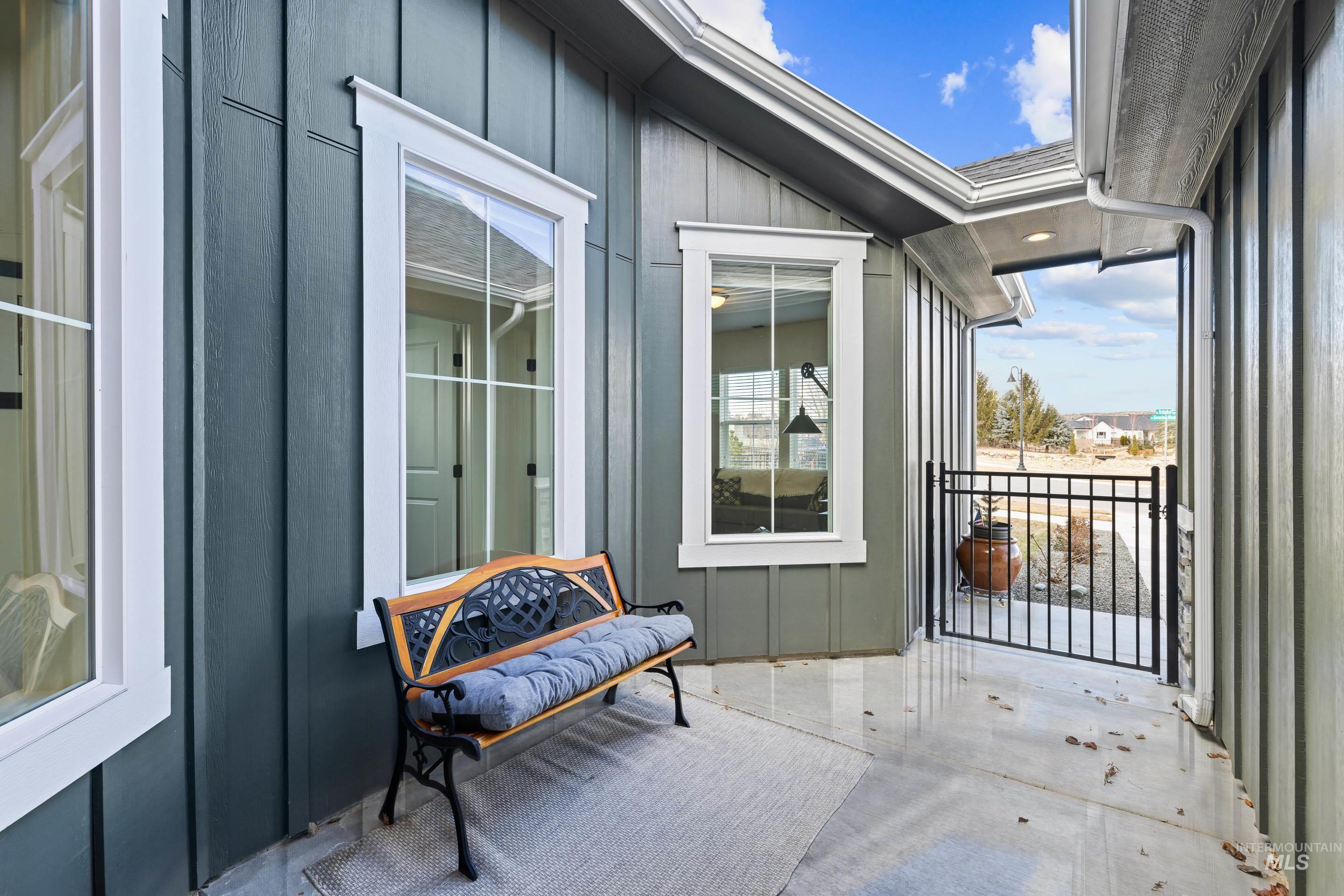 11557 W Soaring Hawk Street, Star, Idaho 83669, 3 Bedrooms, 2 Bathrooms, Residential For Sale, Price $569,500, 98998669