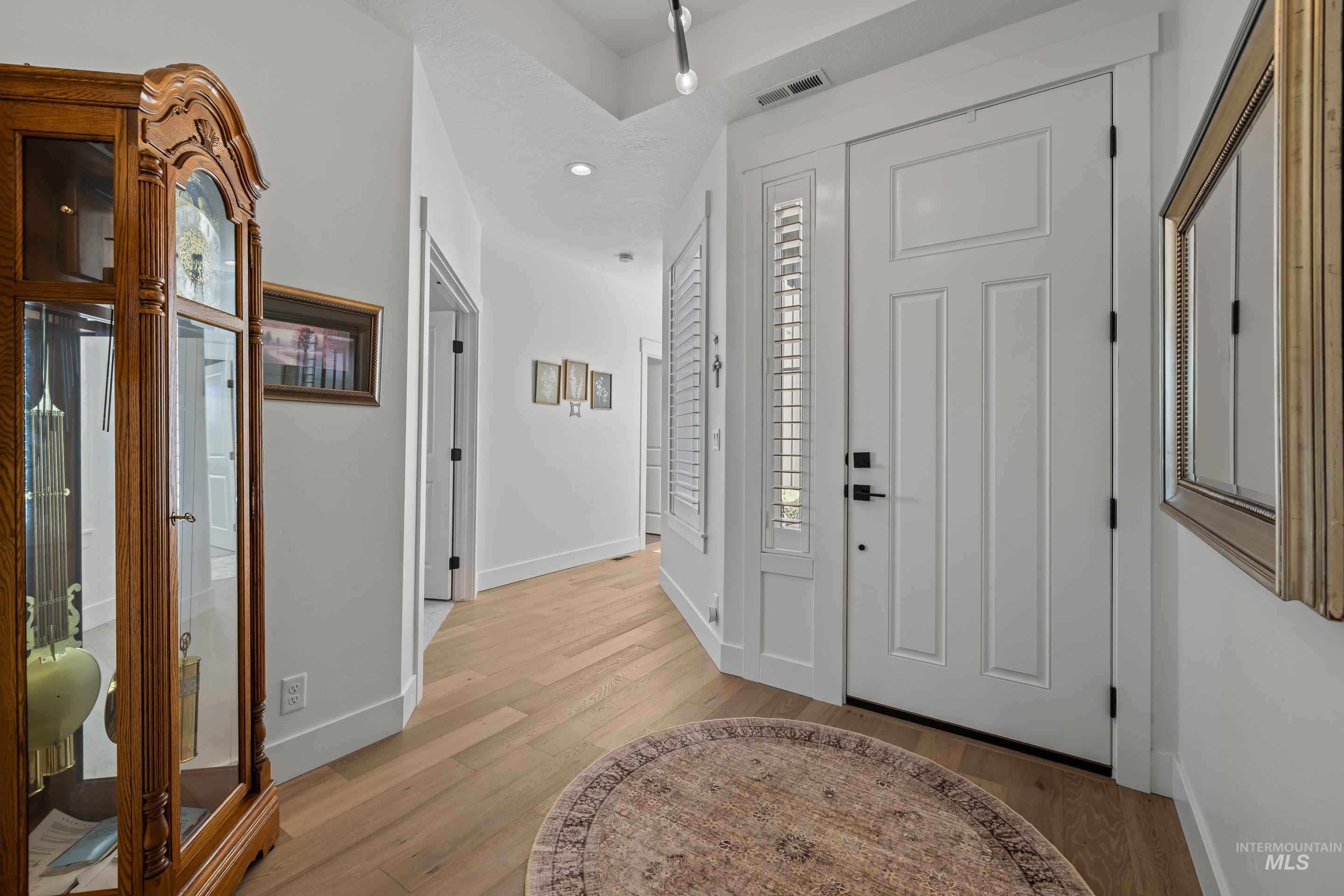 11557 W Soaring Hawk Street, Star, Idaho 83669, 3 Bedrooms, 2 Bathrooms, Residential For Sale, Price $569,500, 98998669