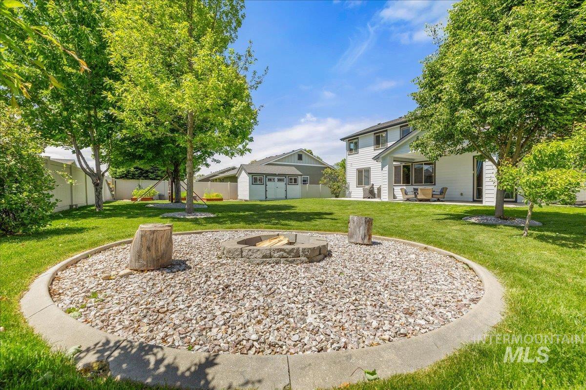 4147 W Cardon Street, Eagle, Idaho 83616, 5 Bedrooms, 3 Bathrooms, Residential For Sale, Price $799,990, 98998670