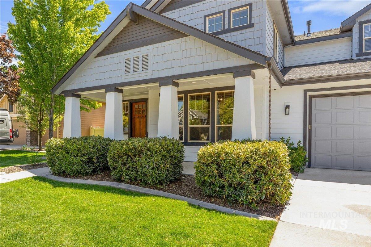 4147 W Cardon Street, Eagle, Idaho 83616, 5 Bedrooms, 3 Bathrooms, Residential For Sale, Price $799,990, 98998670