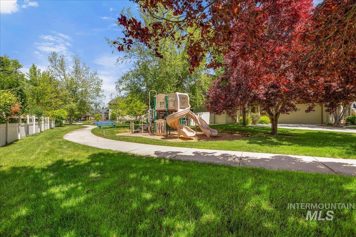 4147 W Cardon Street, Eagle, Idaho 83616, 5 Bedrooms, 3 Bathrooms, Residential For Sale, Price $799,990, 98998670