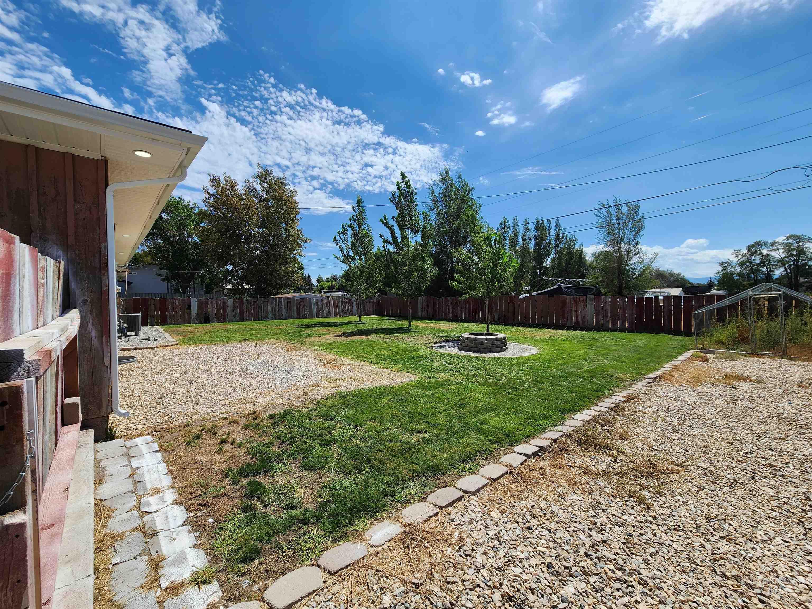 905 15th Drive, Rupert, Idaho 83350, 4 Bedrooms, 3 Bathrooms, Residential For Sale, Price $295,000, 98998675