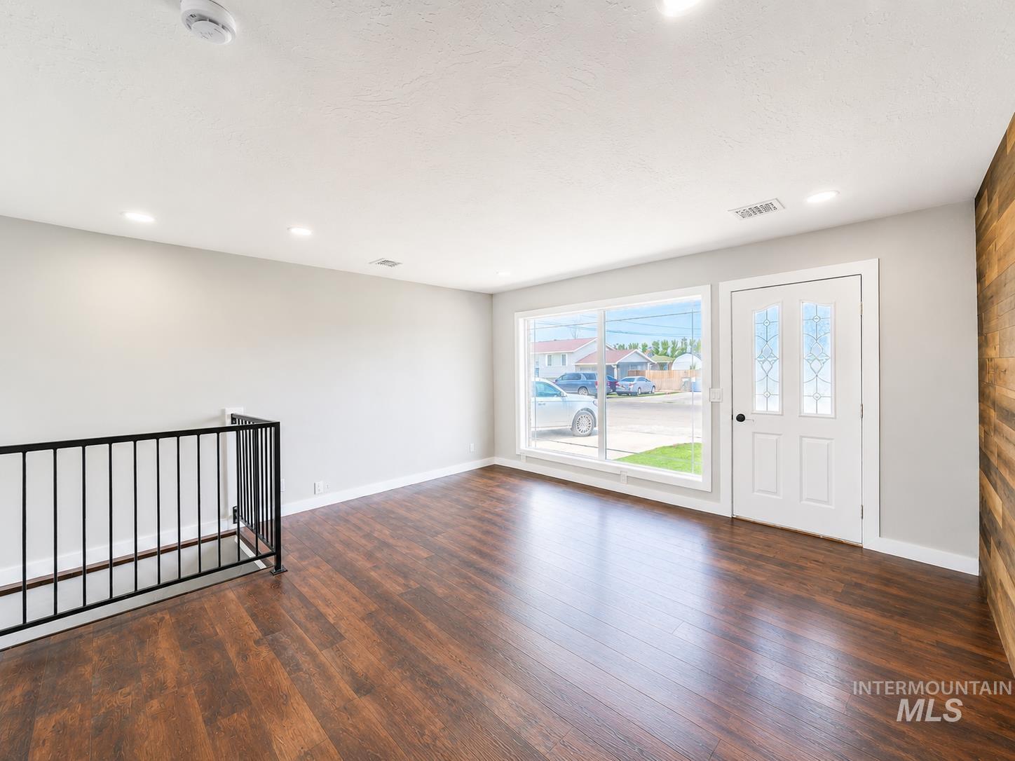 905 15th Drive, Rupert, Idaho 83350, 4 Bedrooms, 3 Bathrooms, Residential For Sale, Price $295,000, 98998675