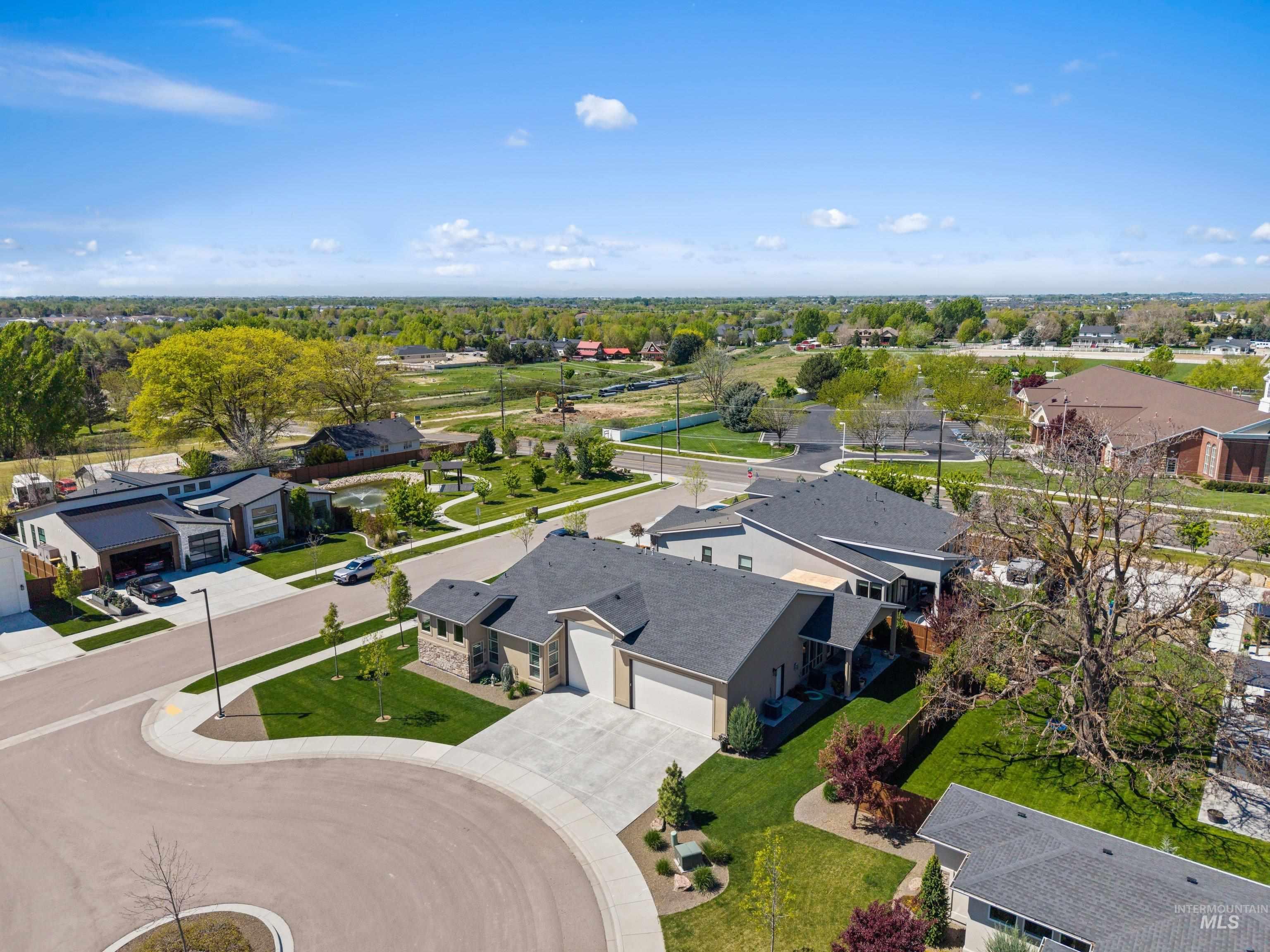 3940 W Monticello St, Eagle, Idaho 83616, 3 Bedrooms, 2.5 Bathrooms, Residential For Sale, Price $799,900,MLS 98998676