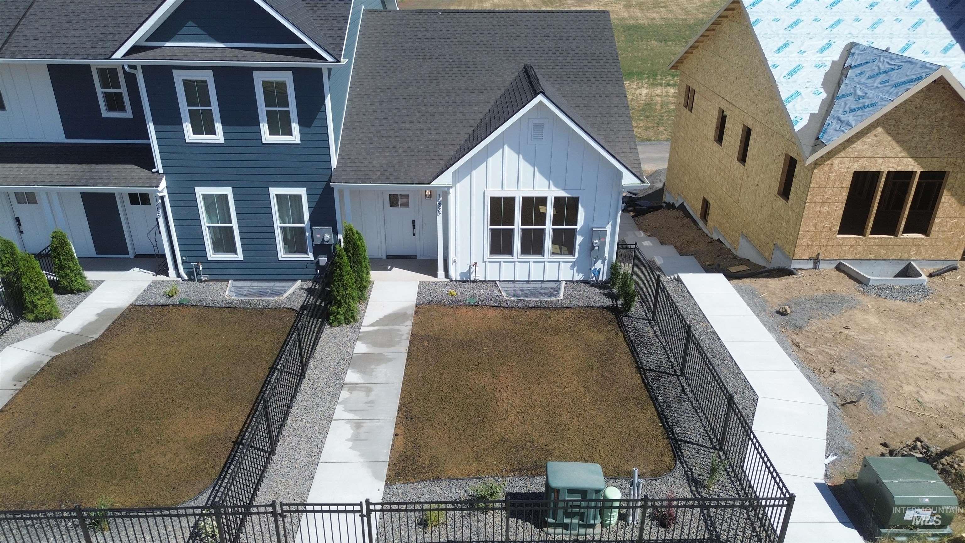 1280 Edington Ave, Moscow, Idaho 83843, 4 Bedrooms, 3 Bathrooms, Residential For Sale, Price $499,999,MLS 98998677