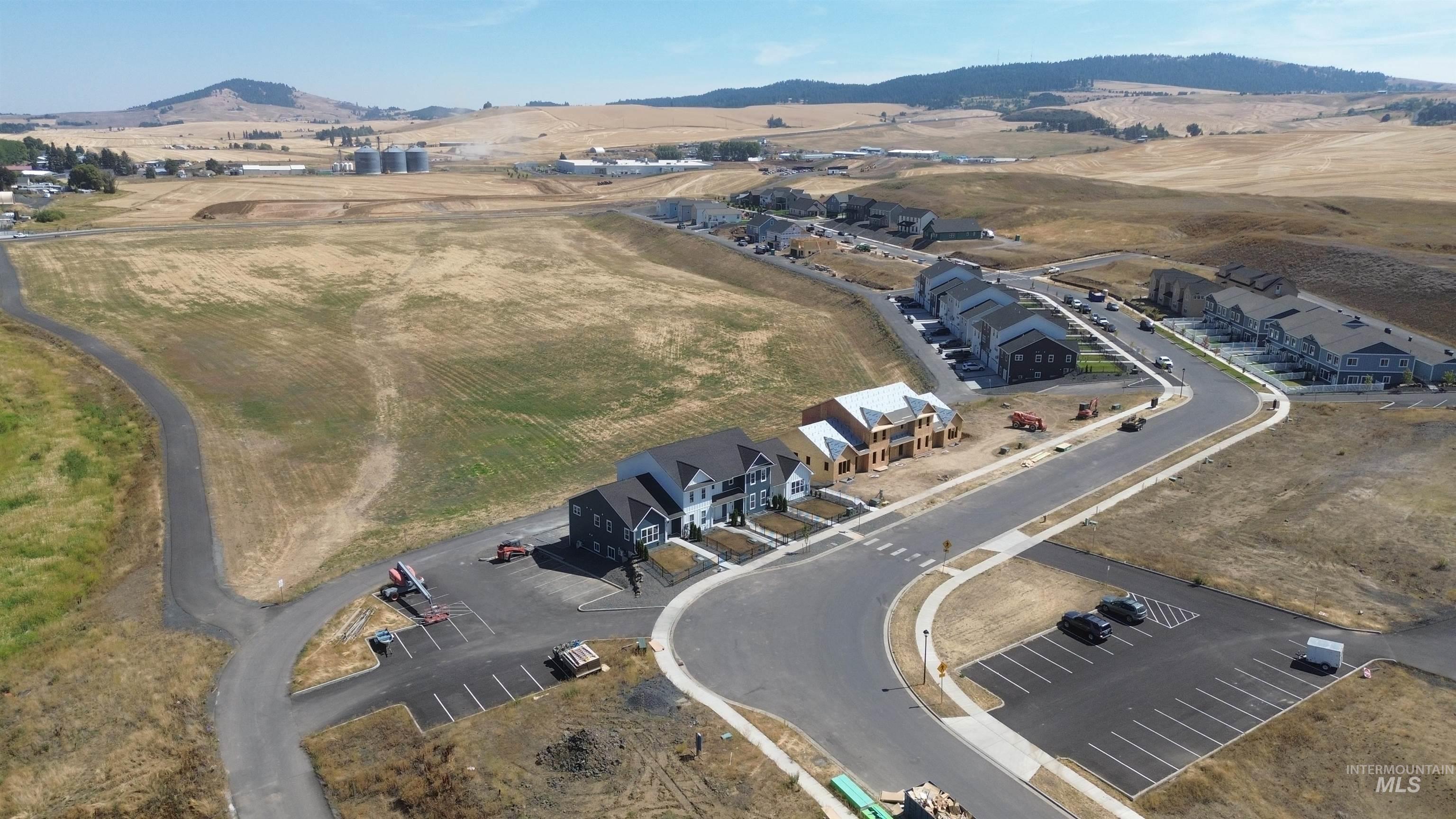 1280 Edington Ave, Moscow, Idaho 83843, 4 Bedrooms, 3 Bathrooms, Residential For Sale, Price $499,999,MLS 98998677