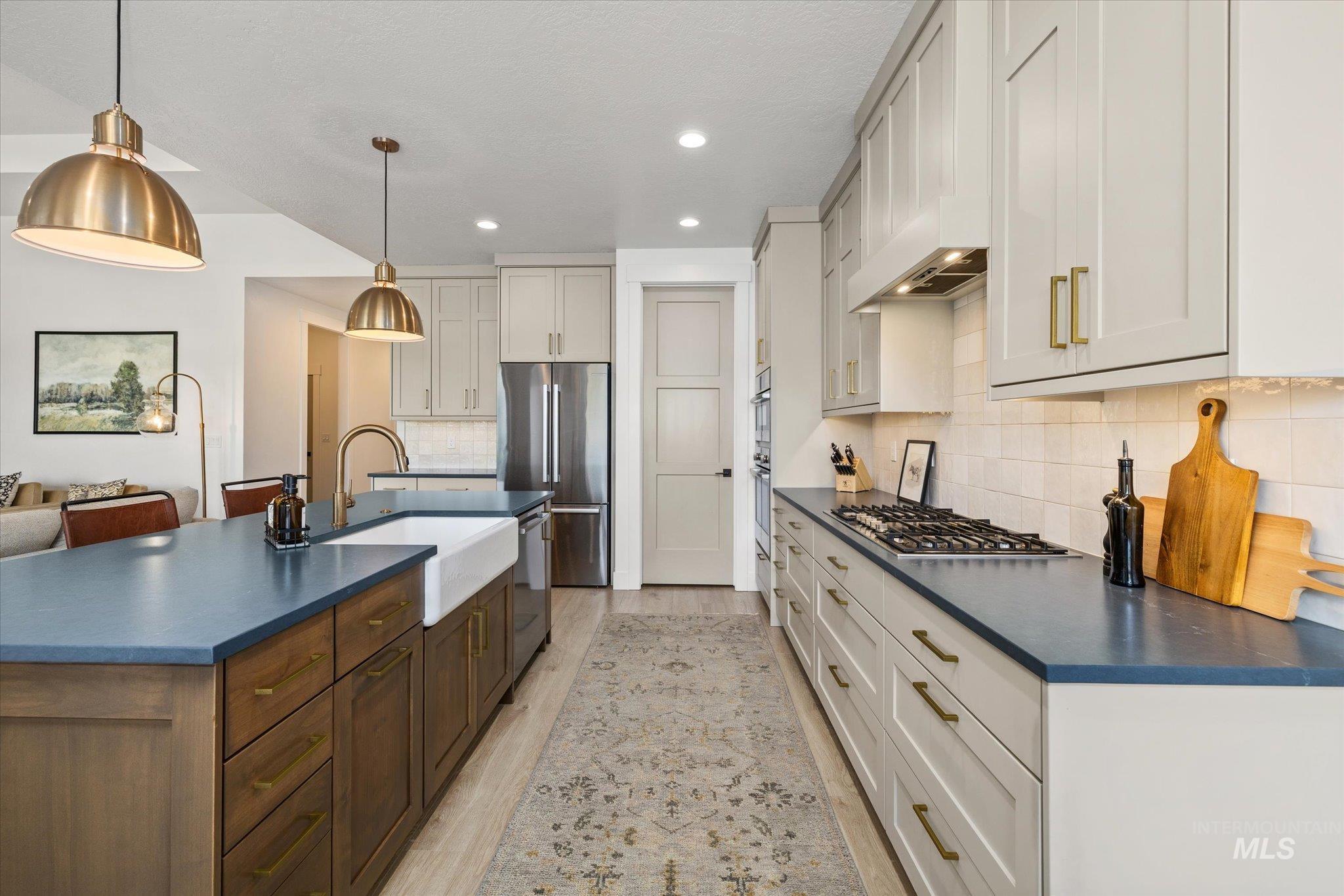 10450 Loneleaf Dr, Nampa, Idaho 83687, 3 Bedrooms, 2 Bathrooms, Residential For Sale, Price $529,900,MLS 98998678