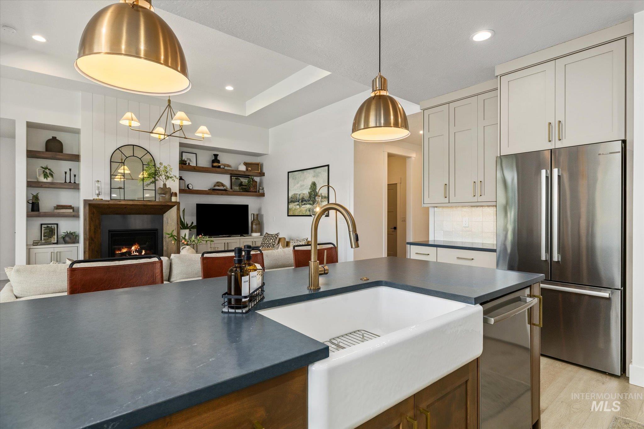 10450 Loneleaf Dr, Nampa, Idaho 83687, 3 Bedrooms, 2 Bathrooms, Residential For Sale, Price $529,900,MLS 98998678