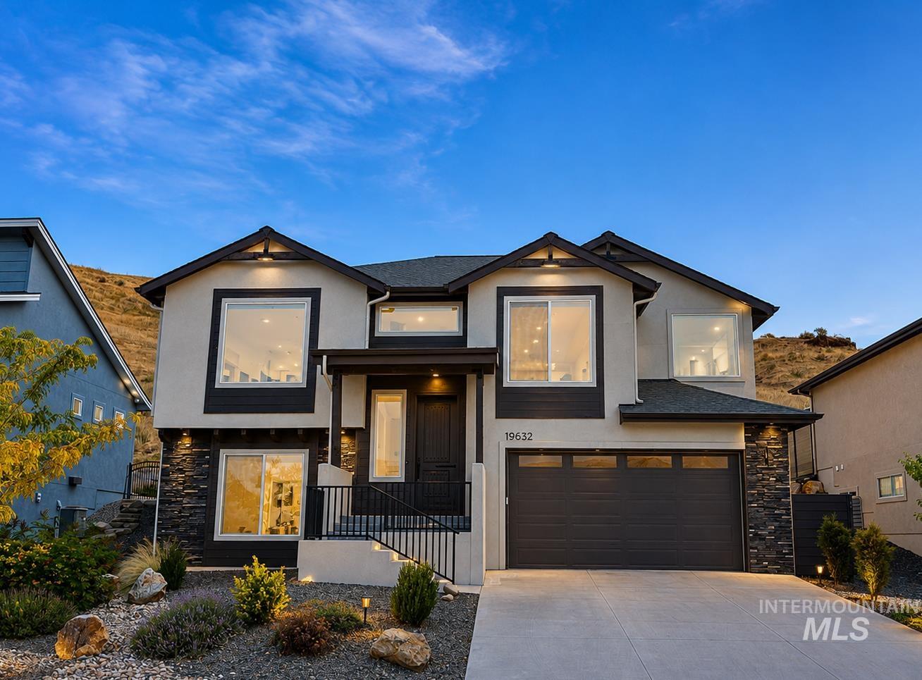 19632 N McLeod Way, Boise, Idaho 83714, 4 Bedrooms, 2.5 Bathrooms, Residential For Sale, Price $655,000,MLS 98998685