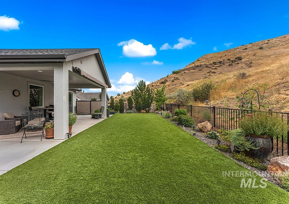 19632 N McLeod Way, Boise, Idaho 83714, 4 Bedrooms, 2.5 Bathrooms, Residential For Sale, Price $655,000, 98998685