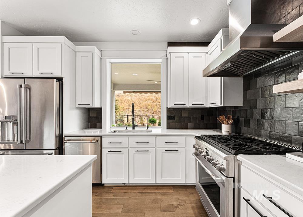 19632 N McLeod Way, Boise, Idaho 83714, 4 Bedrooms, 2.5 Bathrooms, Residential For Sale, Price $655,000, 98998685
