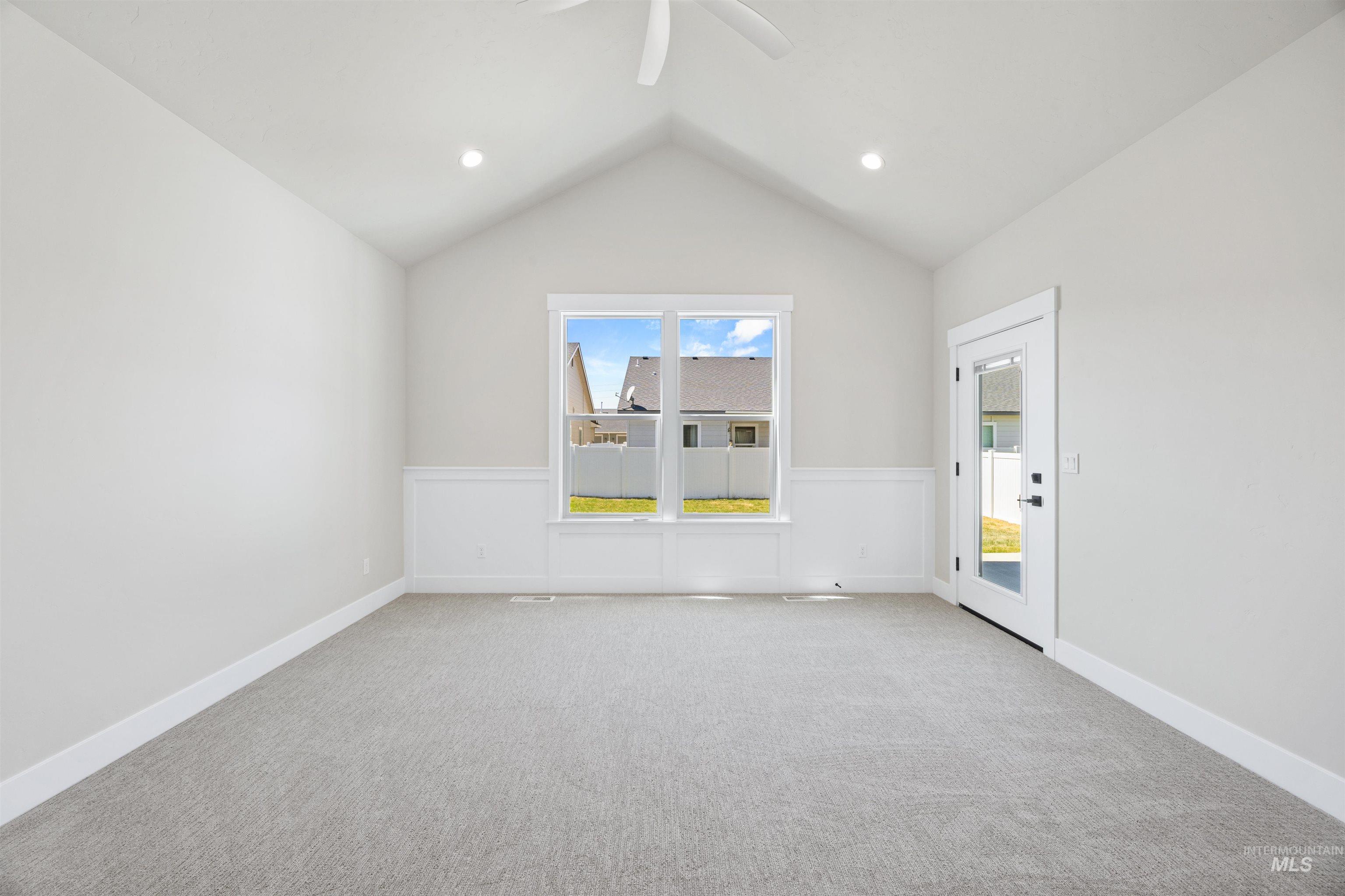933 S Almond St, Nampa, Idaho 83686, 4 Bedrooms, 3 Bathrooms, Residential For Sale, Price $479,900,MLS 98998687