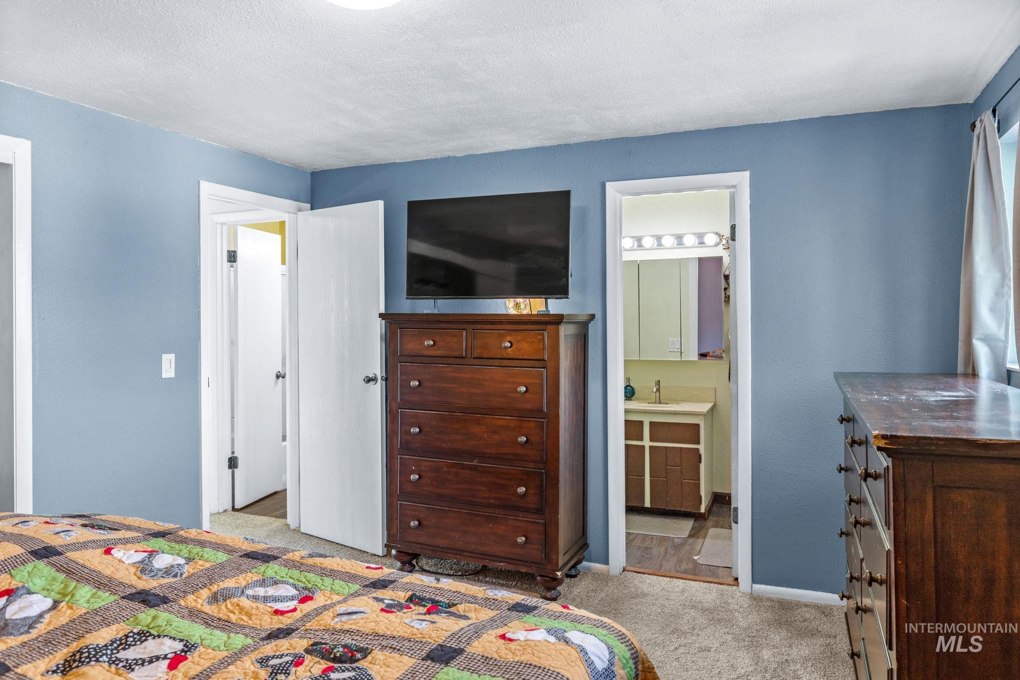 2240 NW 15th St, Meridian, Idaho 83646, 3 Bedrooms, 2.5 Bathrooms, Residential For Sale, Price $490,000,MLS 98998690