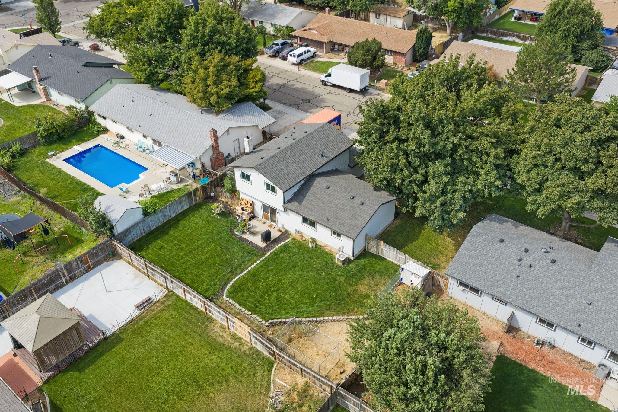 2240 NW 15th St, Meridian, Idaho 83646, 3 Bedrooms, 2.5 Bathrooms, Residential For Sale, Price $490,000,MLS 98998690