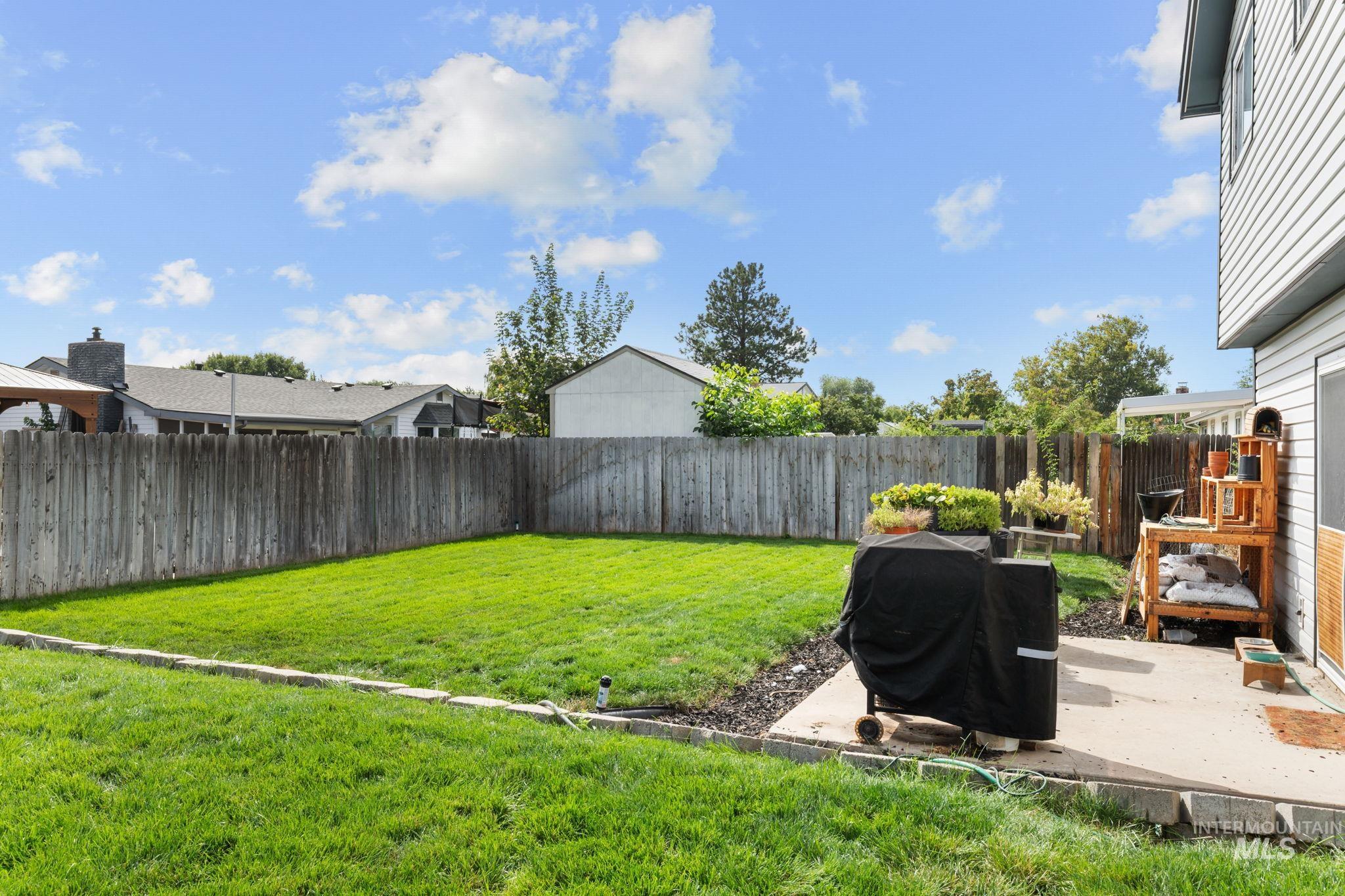 2240 NW 15th St, Meridian, Idaho 83646, 3 Bedrooms, 2.5 Bathrooms, Residential For Sale, Price $490,000,MLS 98998690