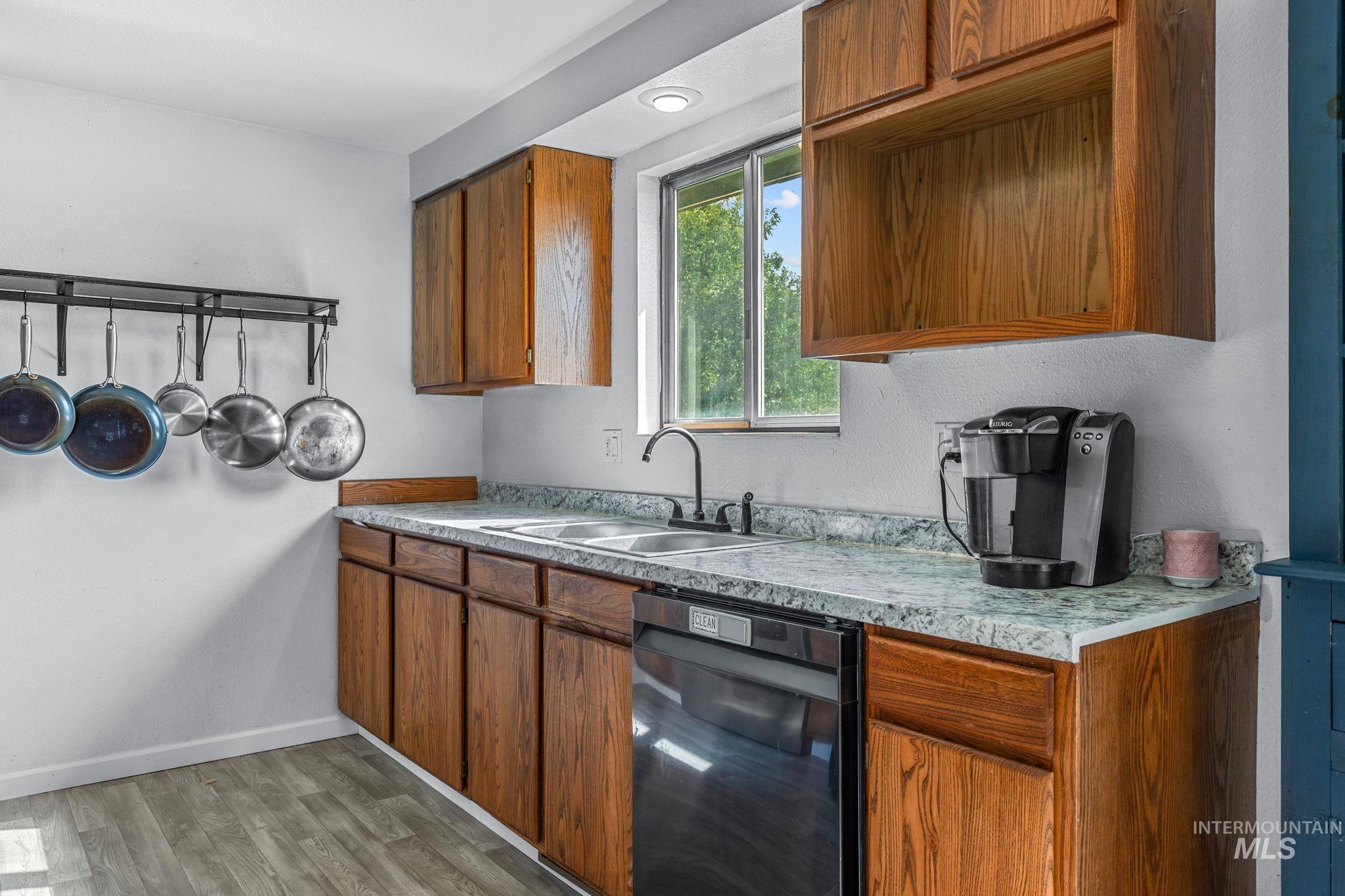 2240 NW 15th St, Meridian, Idaho 83646, 3 Bedrooms, 2.5 Bathrooms, Residential For Sale, Price $490,000,MLS 98998690