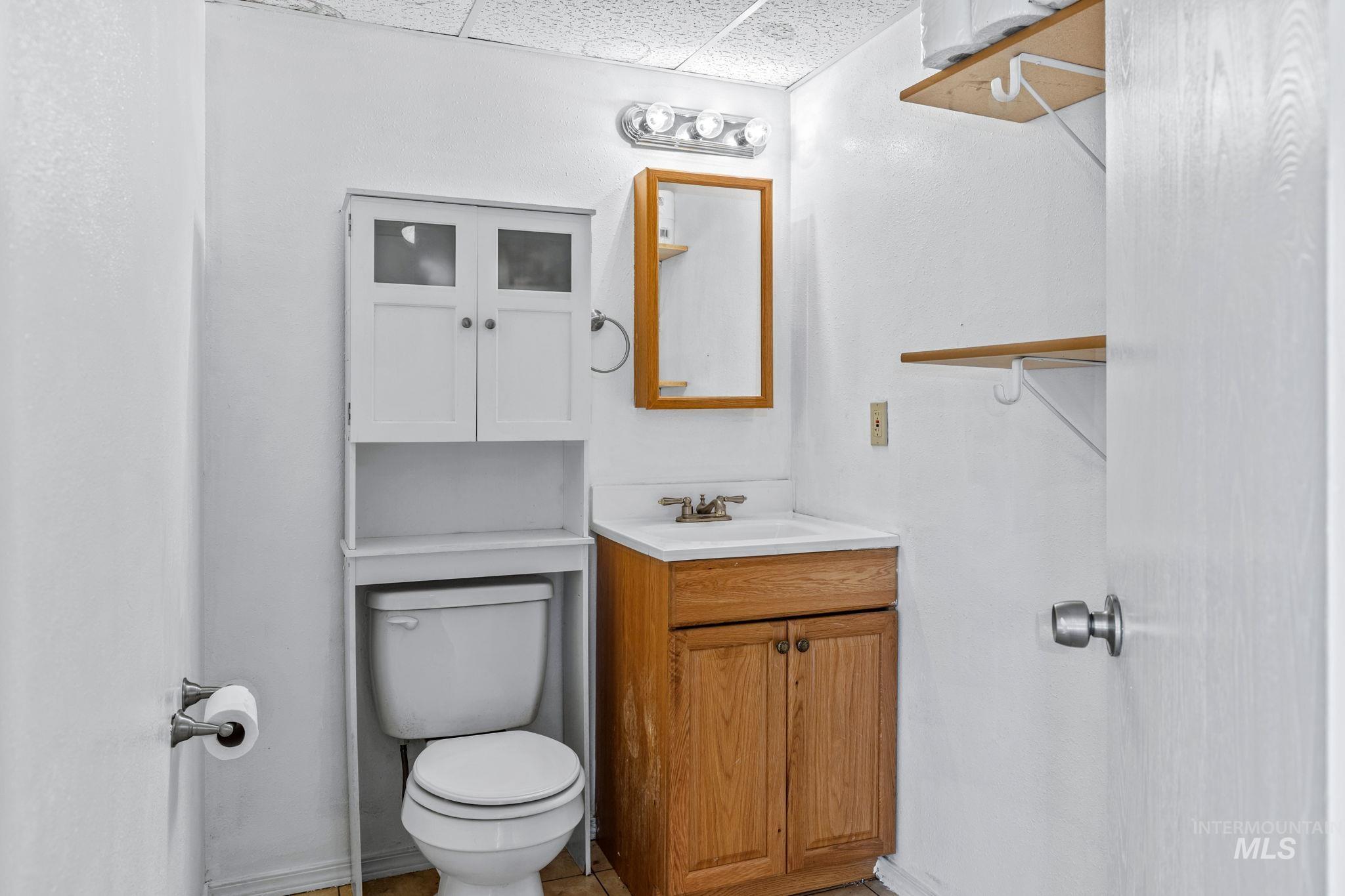 2240 NW 15th St, Meridian, Idaho 83646, 3 Bedrooms, 2.5 Bathrooms, Residential For Sale, Price $490,000,MLS 98998690