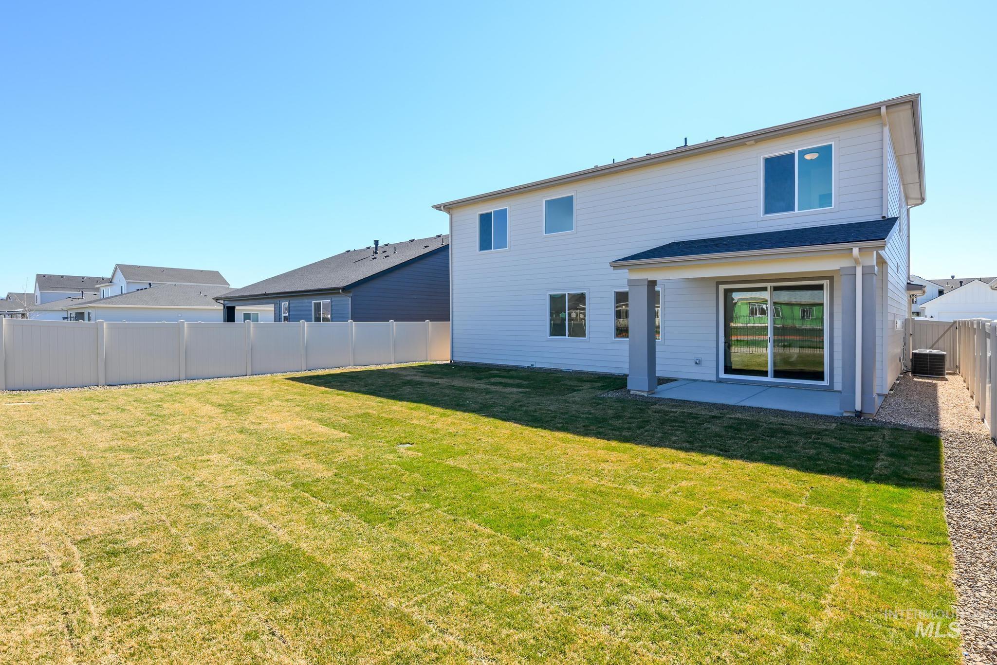 5756 W Daphne Dr, Meridian, Idaho 83646, 4 Bedrooms, 3 Bathrooms, Residential For Sale, Price $659,000,MLS 98998692