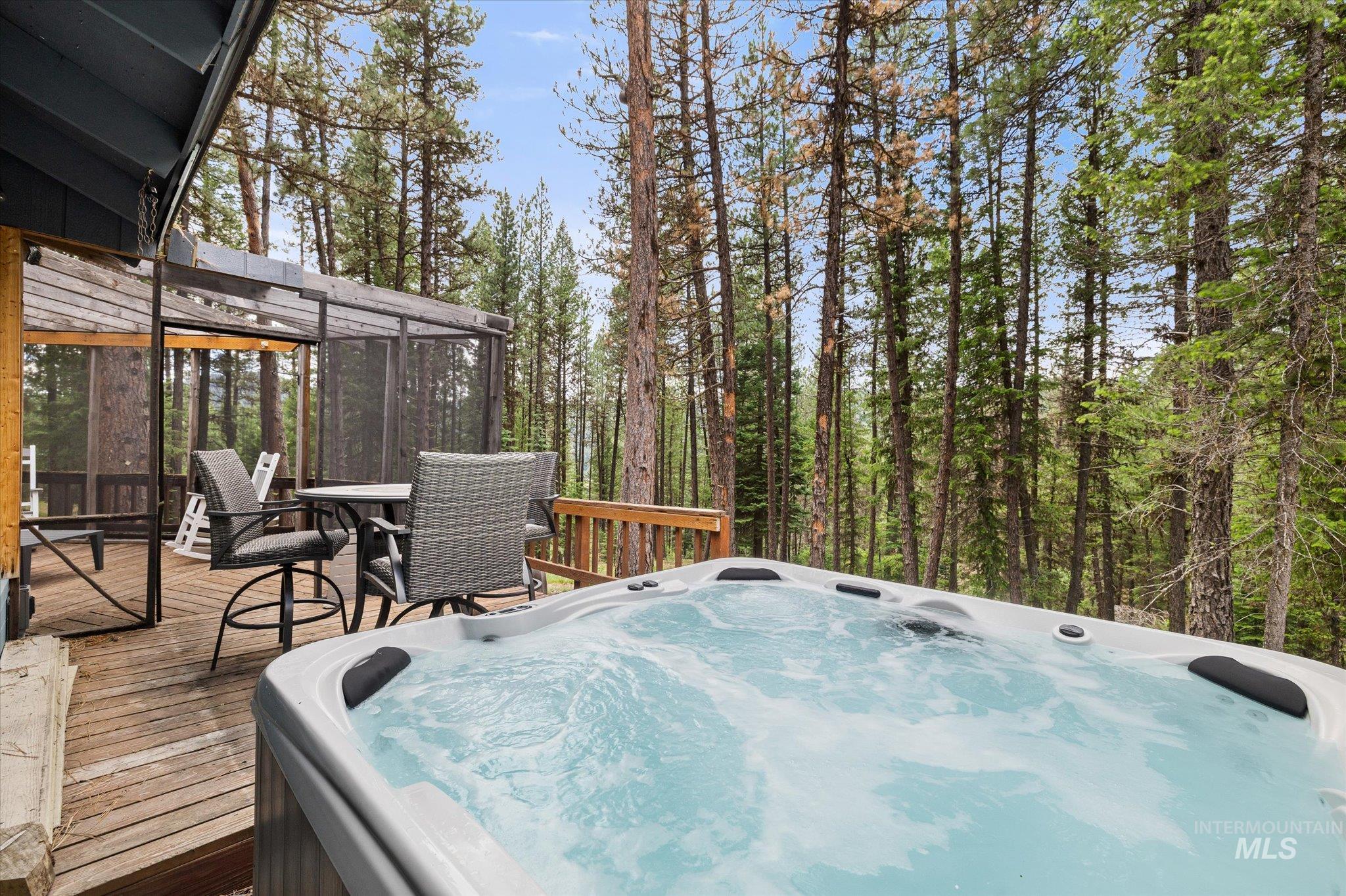 9785 Edna Pl, Cascade, Idaho 83611, 3 Bedrooms, 1 Bathroom, Residential For Sale, Price $598,000, 98998693