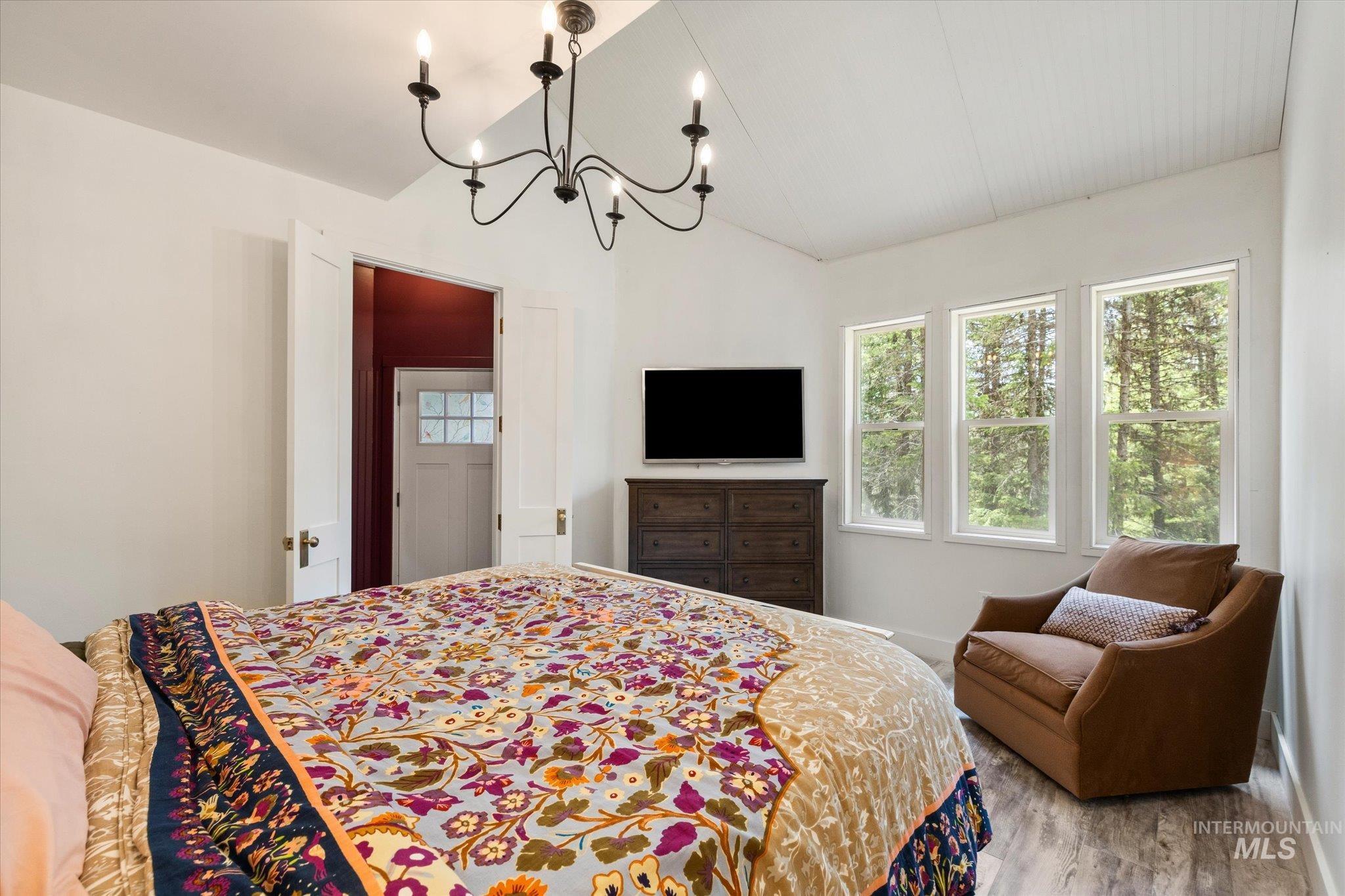 9785 Edna Pl, Cascade, Idaho 83611, 3 Bedrooms, 1 Bathroom, Residential For Sale, Price $598,000, 98998693