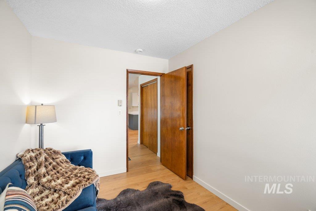 122 N Washington, Moscow, Idaho 83843, 2 Bedrooms, 1 Bathroom, Residential For Sale, Price $315,000, 98998695