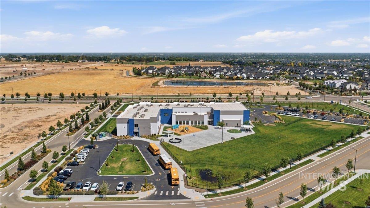 1895 E Spire Street, Meridian, Idaho 83642, 3 Bedrooms, 2 Bathrooms, Residential For Sale, Price $634,900, 98998696