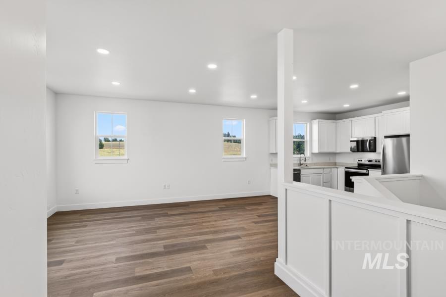 1298 Edington, Moscow, Idaho 83843, 4 Bedrooms, 3 Bathrooms, Residential For Sale, Price $499,000, 98998697