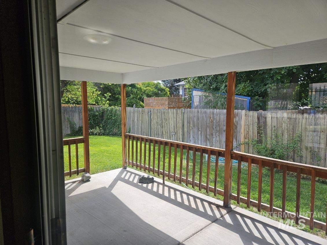 1152 Sweetwood Cir, Nampa, Idaho 83651, 3 Bedrooms, 2 Bathrooms, Residential For Sale, Price $282,500, 98998700