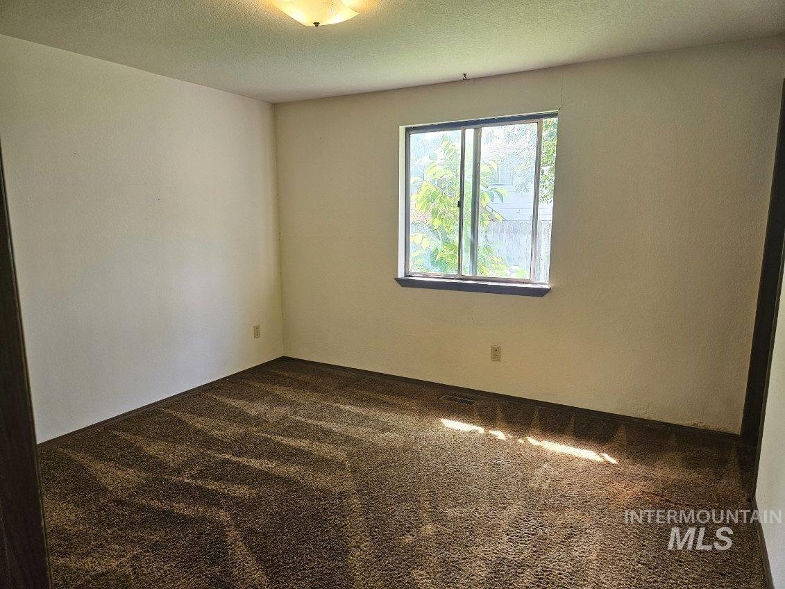1152 Sweetwood Cir, Nampa, Idaho 83651, 3 Bedrooms, 2 Bathrooms, Residential For Sale, Price $282,500, 98998700