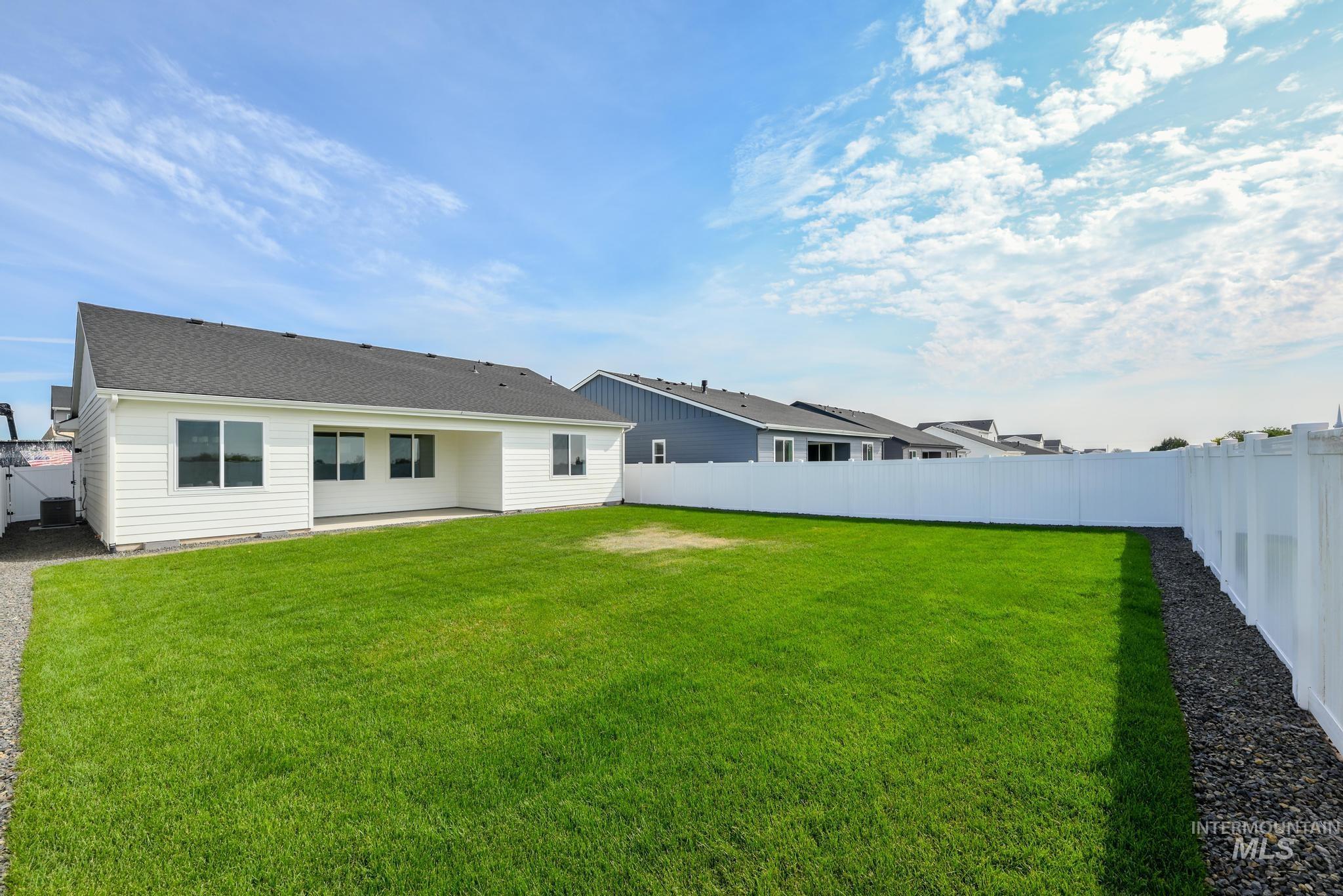 1927 W Arya St, Kuna, Idaho 83642, 3 Bedrooms, 2 Bathrooms, Residential For Sale, Price $485,000, 98998703