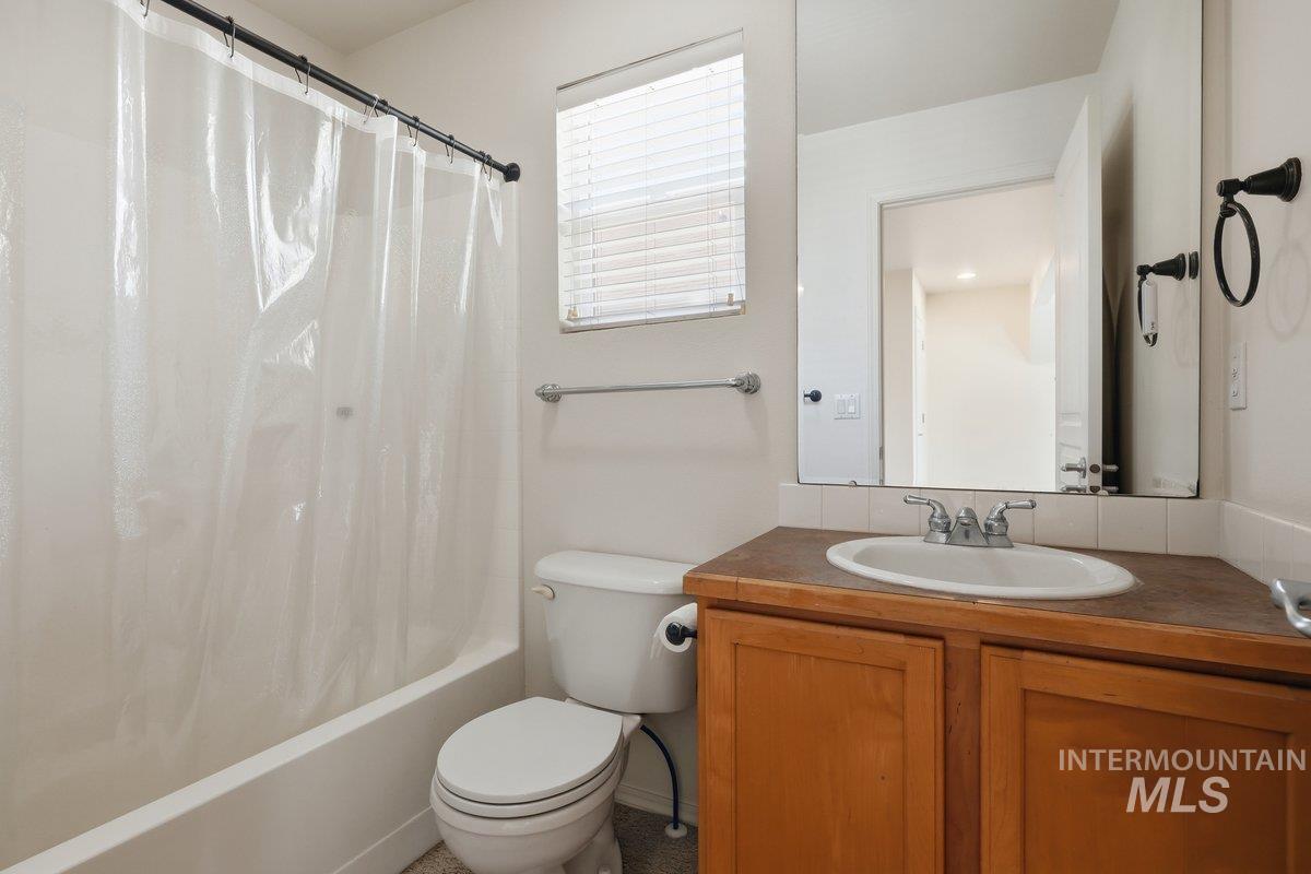 1923 E Pratt St, Meridian, Idaho 83642, 3 Bedrooms, 3 Bathrooms, Residential For Sale, Price $510,000, 98998705