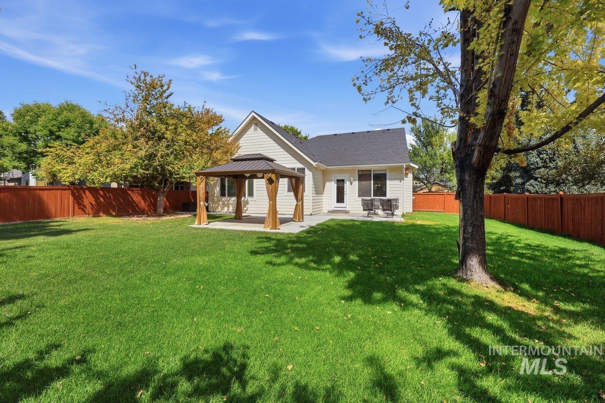 1923 E Pratt St, Meridian, Idaho 83642, 3 Bedrooms, 3 Bathrooms, Residential For Sale, Price $510,000, 98998705