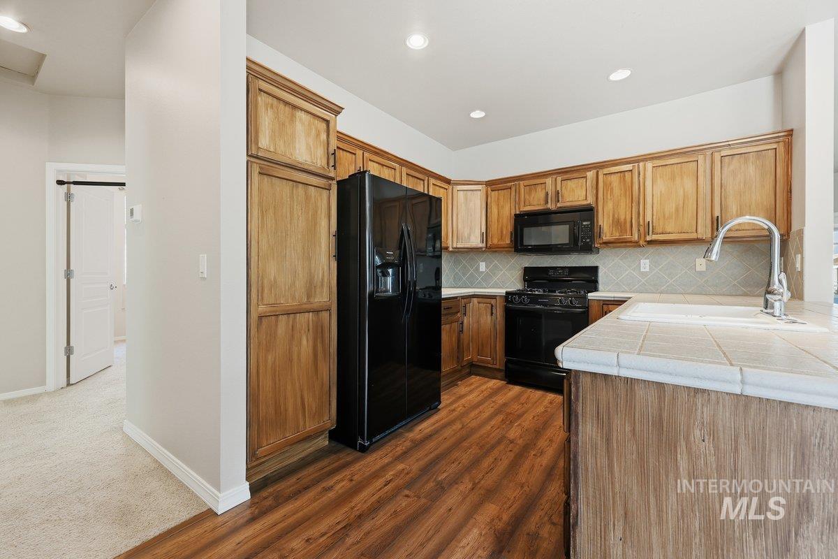 1923 E Pratt St, Meridian, Idaho 83642, 3 Bedrooms, 3 Bathrooms, Residential For Sale, Price $510,000, 98998705
