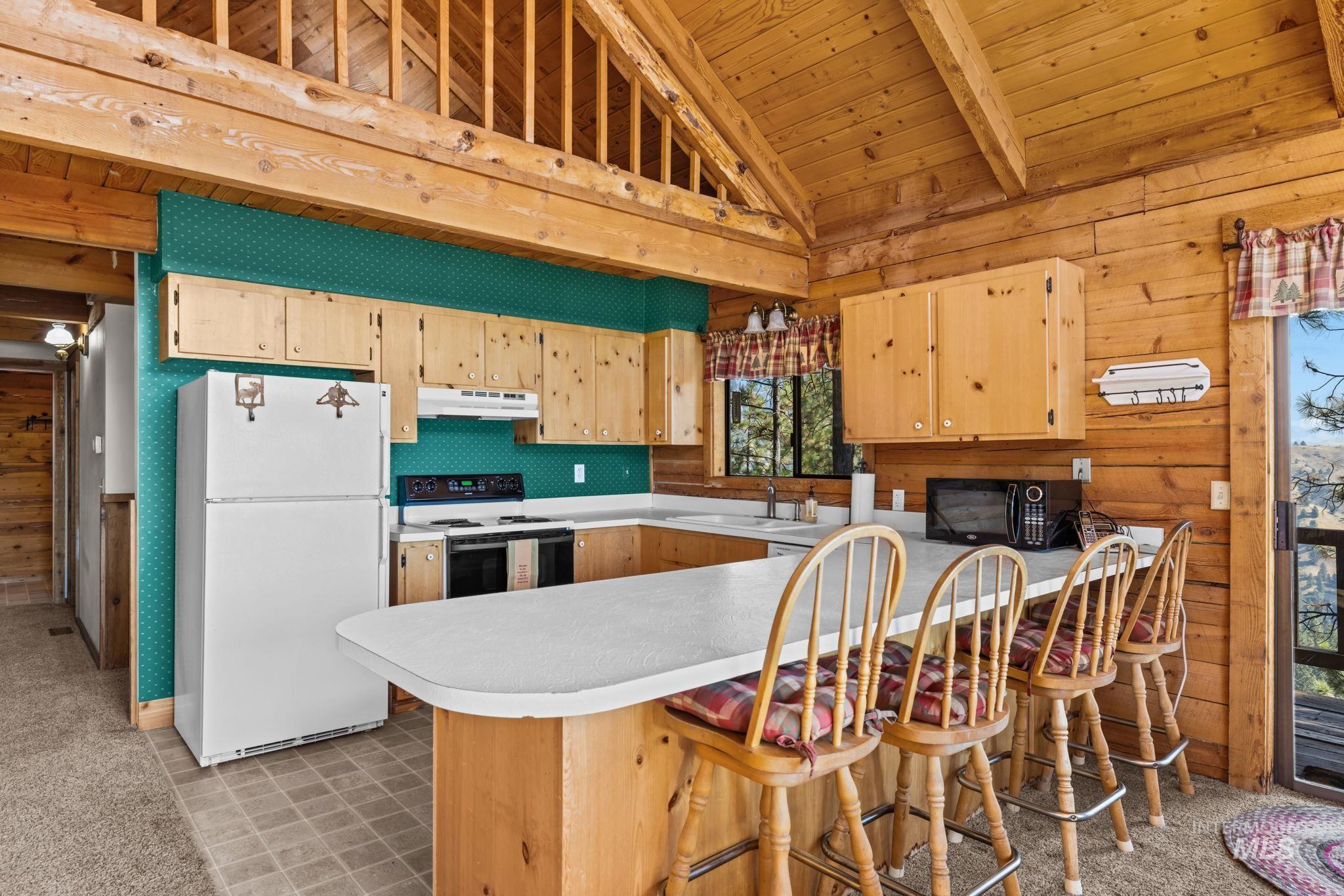 69 Skyview Lane, Boise, Idaho 83716, 3 Bedrooms, 2 Bathrooms, Residential For Sale, Price $465,000, 98998707