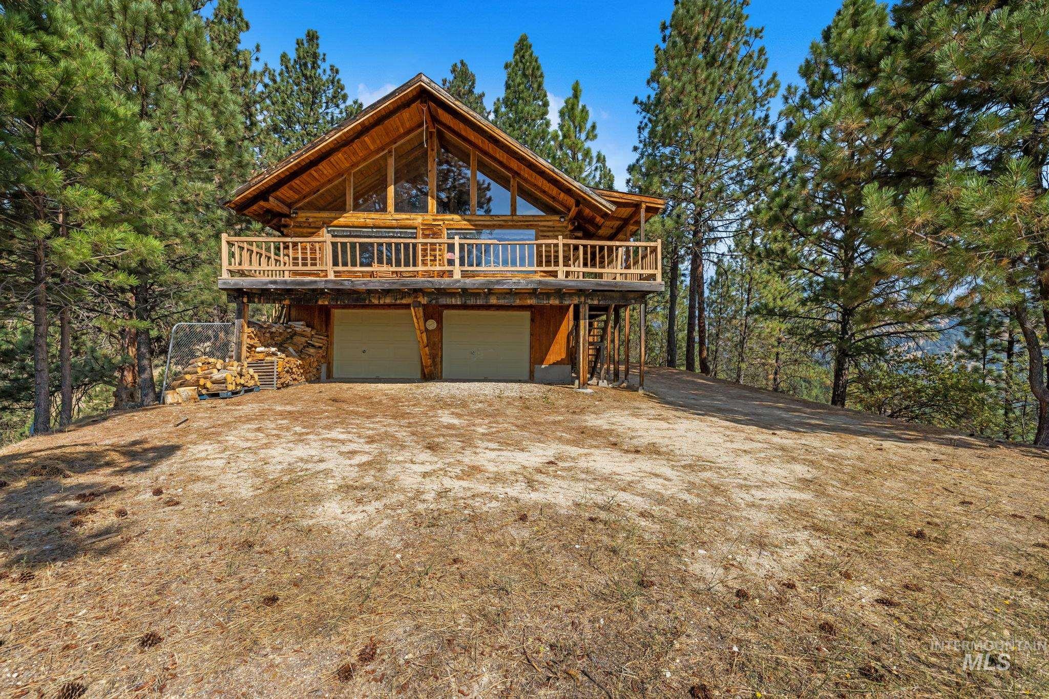 69 Skyview Lane, Boise, Idaho 83716, 3 Bedrooms, 2 Bathrooms, Residential For Sale, Price $465,000, 98998707