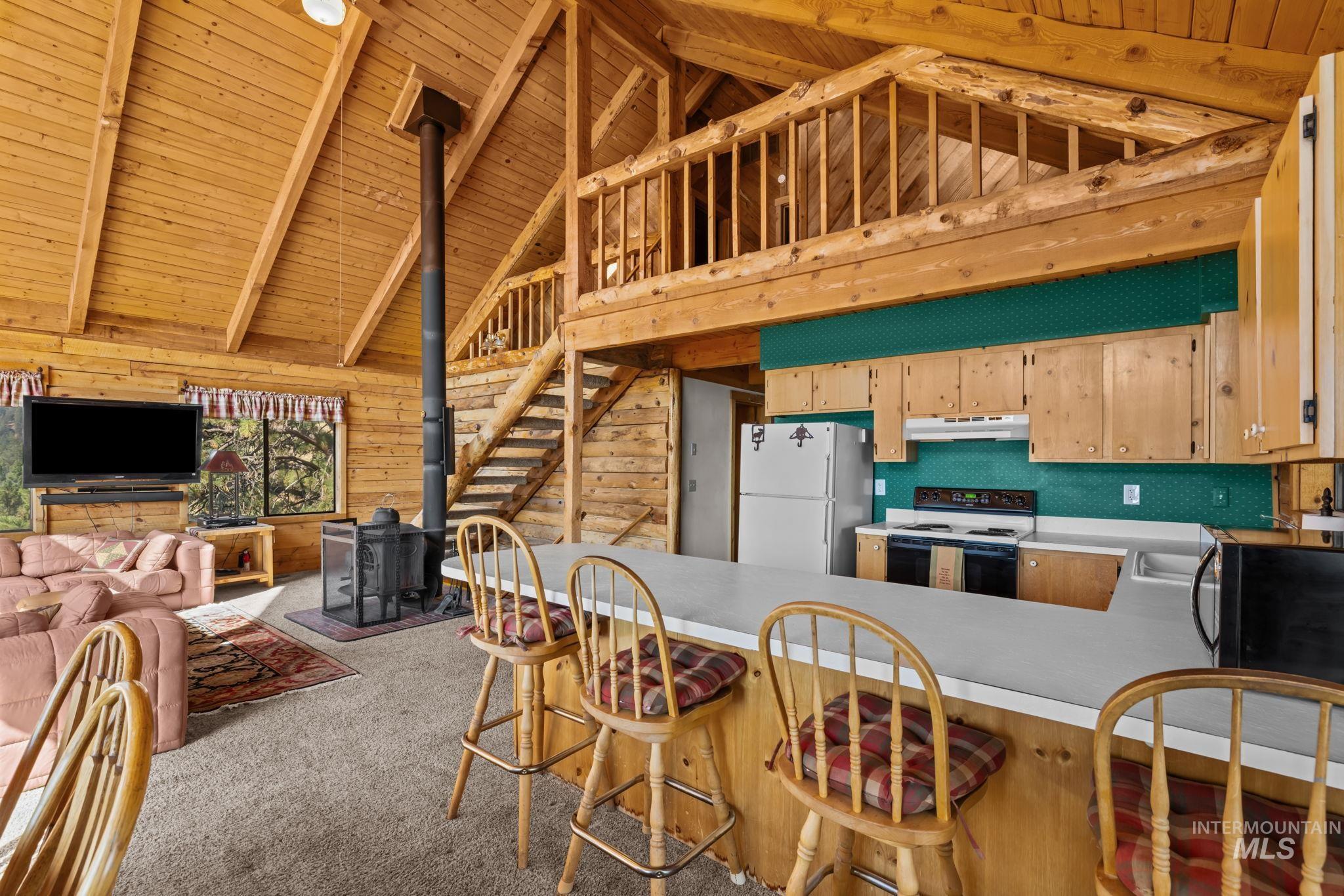 69 Skyview Lane, Boise, Idaho 83716, 3 Bedrooms, 2 Bathrooms, Residential For Sale, Price $465,000, 98998707