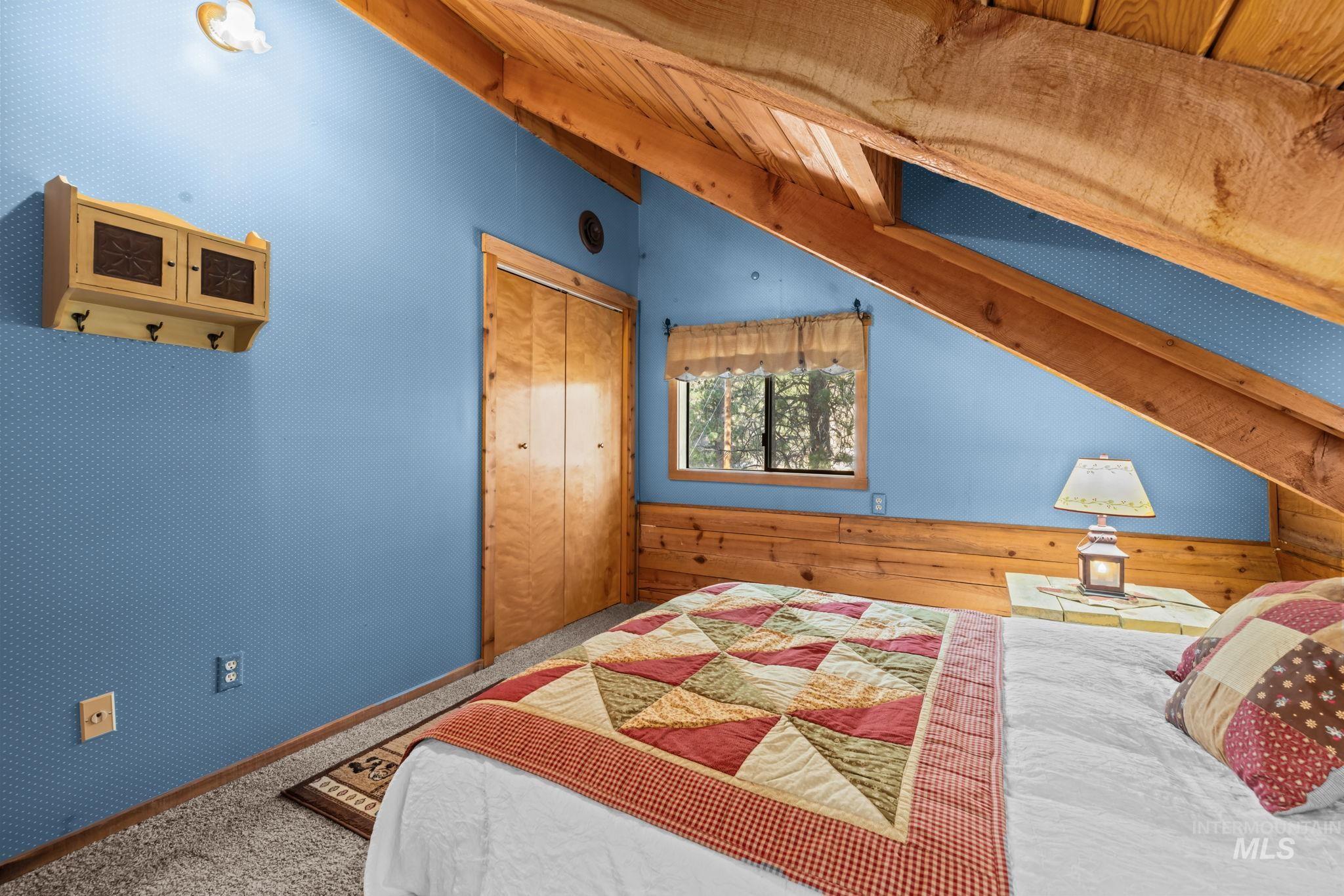 69 Skyview Lane, Boise, Idaho 83716, 3 Bedrooms, 2 Bathrooms, Residential For Sale, Price $465,000, 98998707
