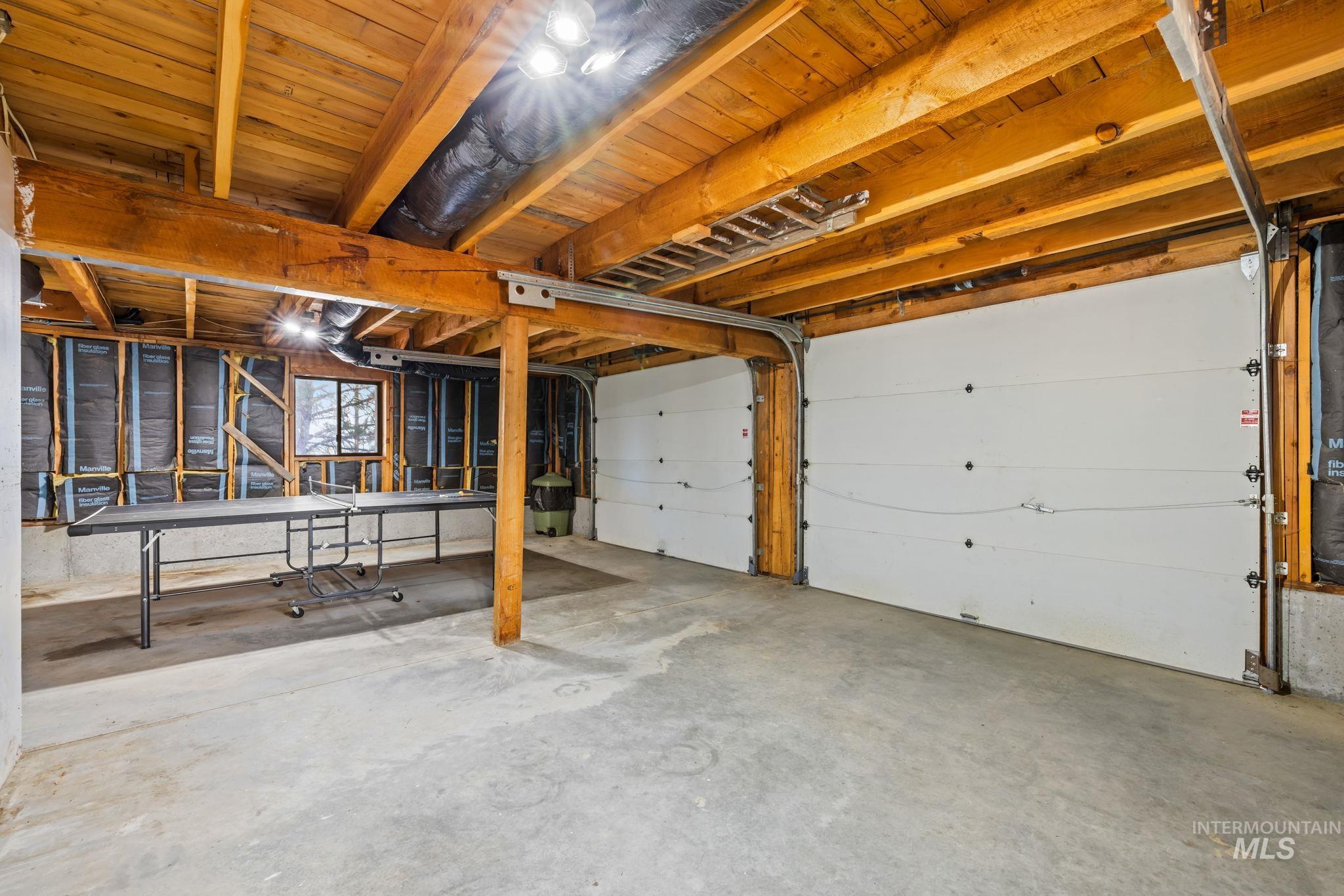 69 Skyview Lane, Boise, Idaho 83716, 3 Bedrooms, 2 Bathrooms, Residential For Sale, Price $465,000, 98998707