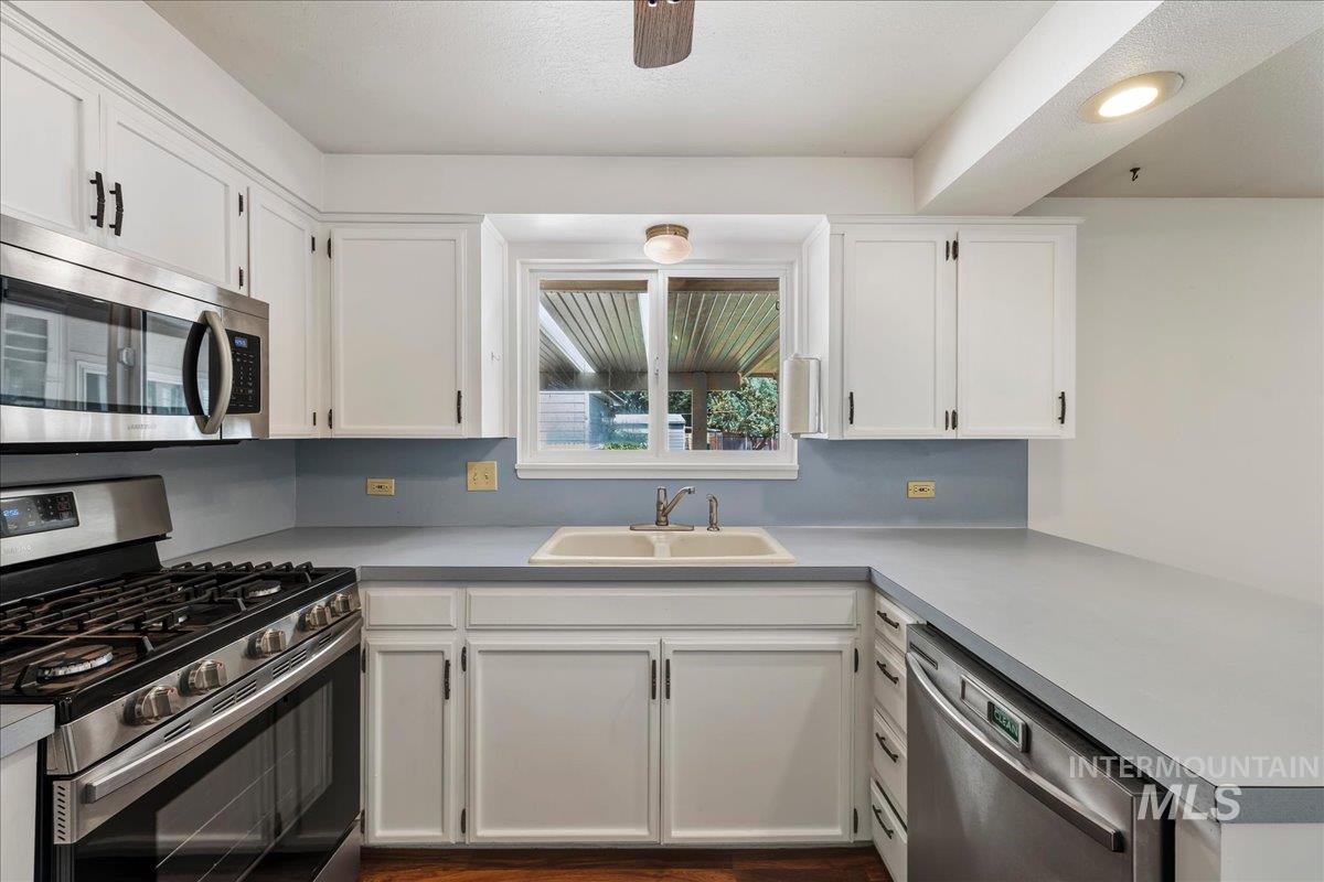 12592 W Freedom Drive, Boise, Idaho 83713, 4 Bedrooms, 3 Bathrooms, Residential For Sale, Price $679,900,MLS 98998708