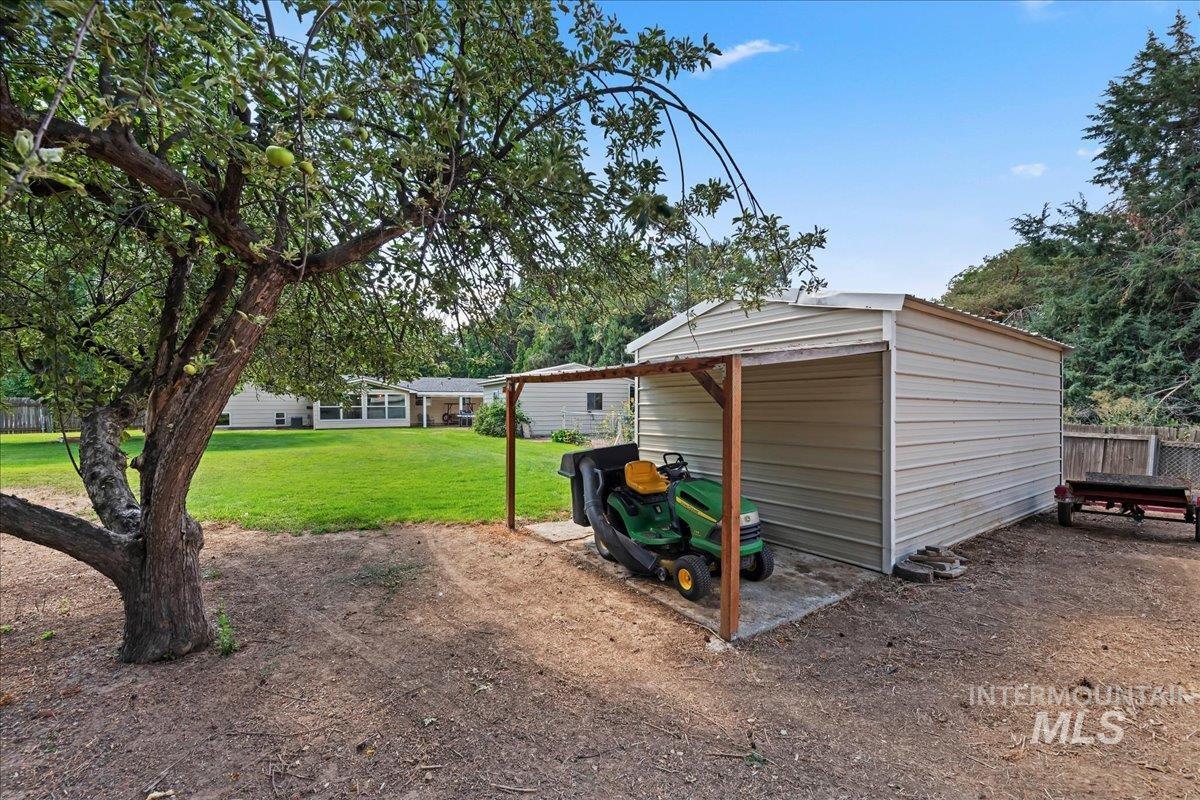 12592 W Freedom Drive, Boise, Idaho 83713, 4 Bedrooms, 3 Bathrooms, Residential For Sale, Price $679,900,MLS 98998708