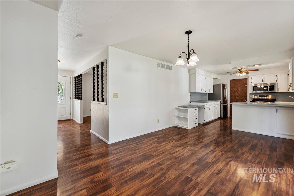 12592 W Freedom Drive, Boise, Idaho 83713, 4 Bedrooms, 3 Bathrooms, Residential For Sale, Price $679,900,MLS 98998708