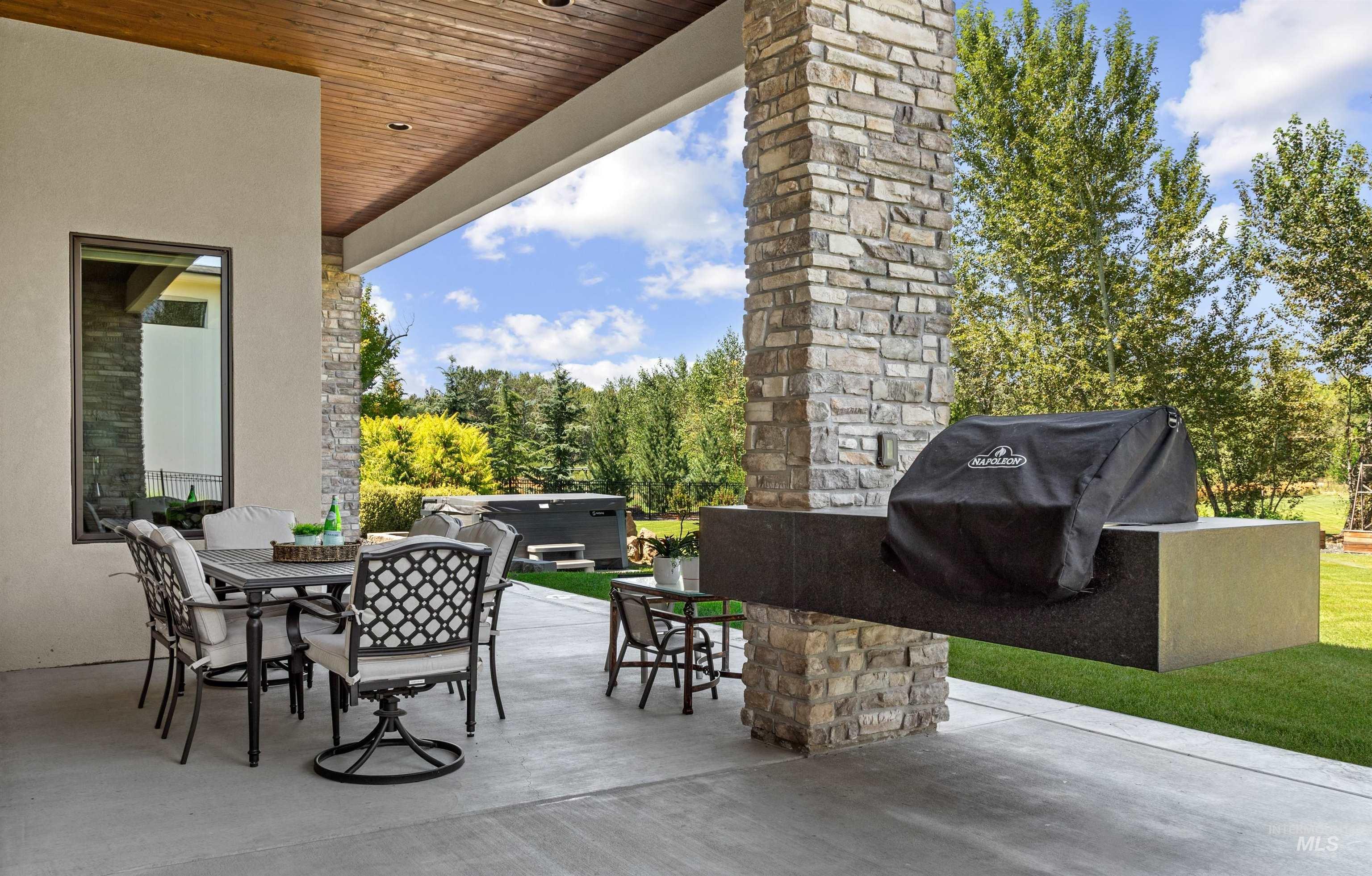 573 S Brentbrook Lane, Eagle, Idaho 83616, 4 Bedrooms, 4.5 Bathrooms, Residential For Sale, Price $2,845,000,MLS 98998710